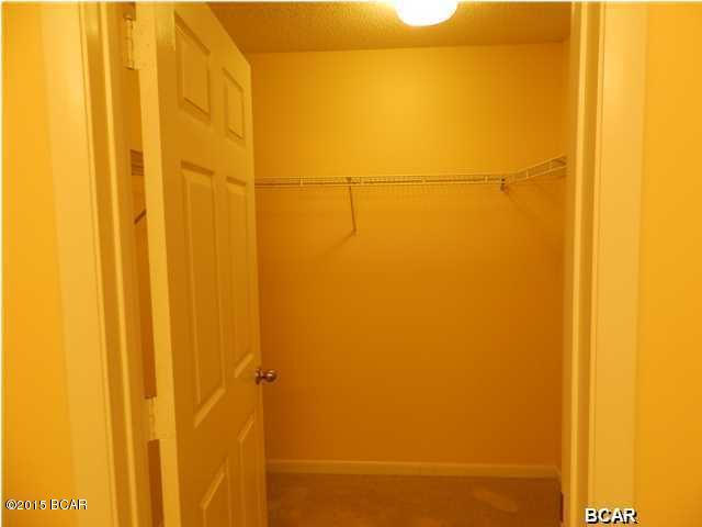 Hombre Golf Village - Residential Lease