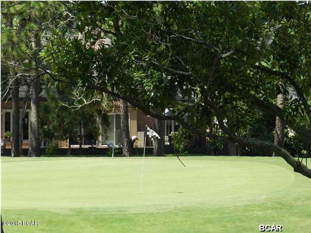 Hombre Golf Village - Residential Lease