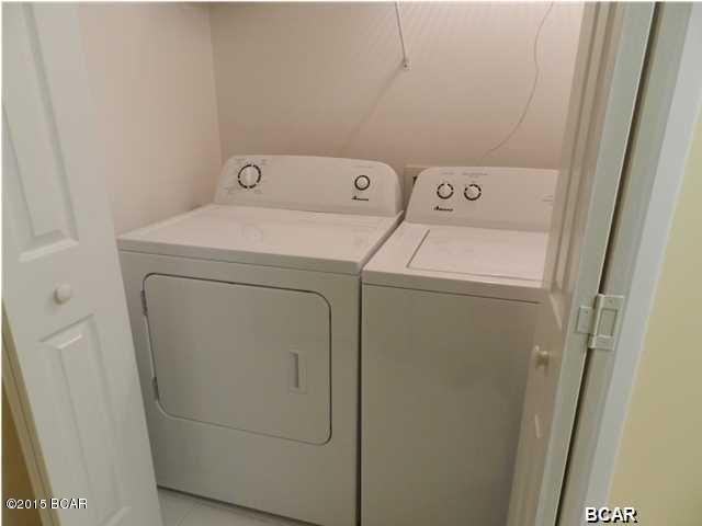 Hombre Golf Village - Residential Lease