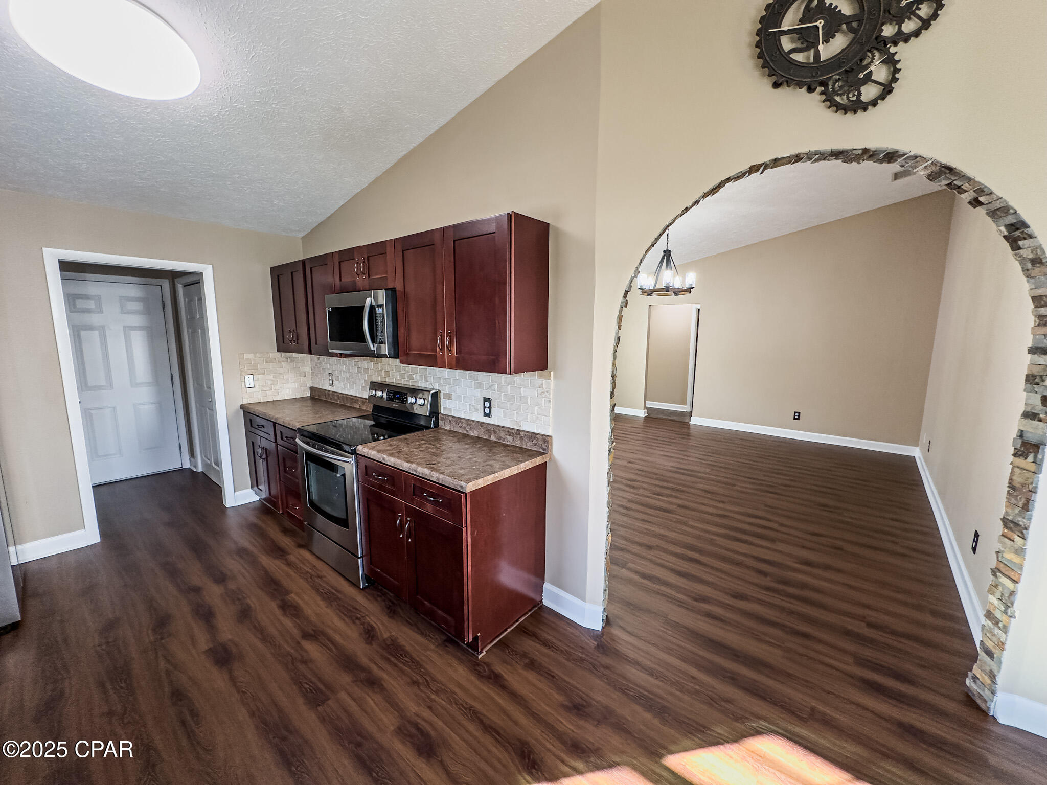 [No Recorded Subdiv] - Residential