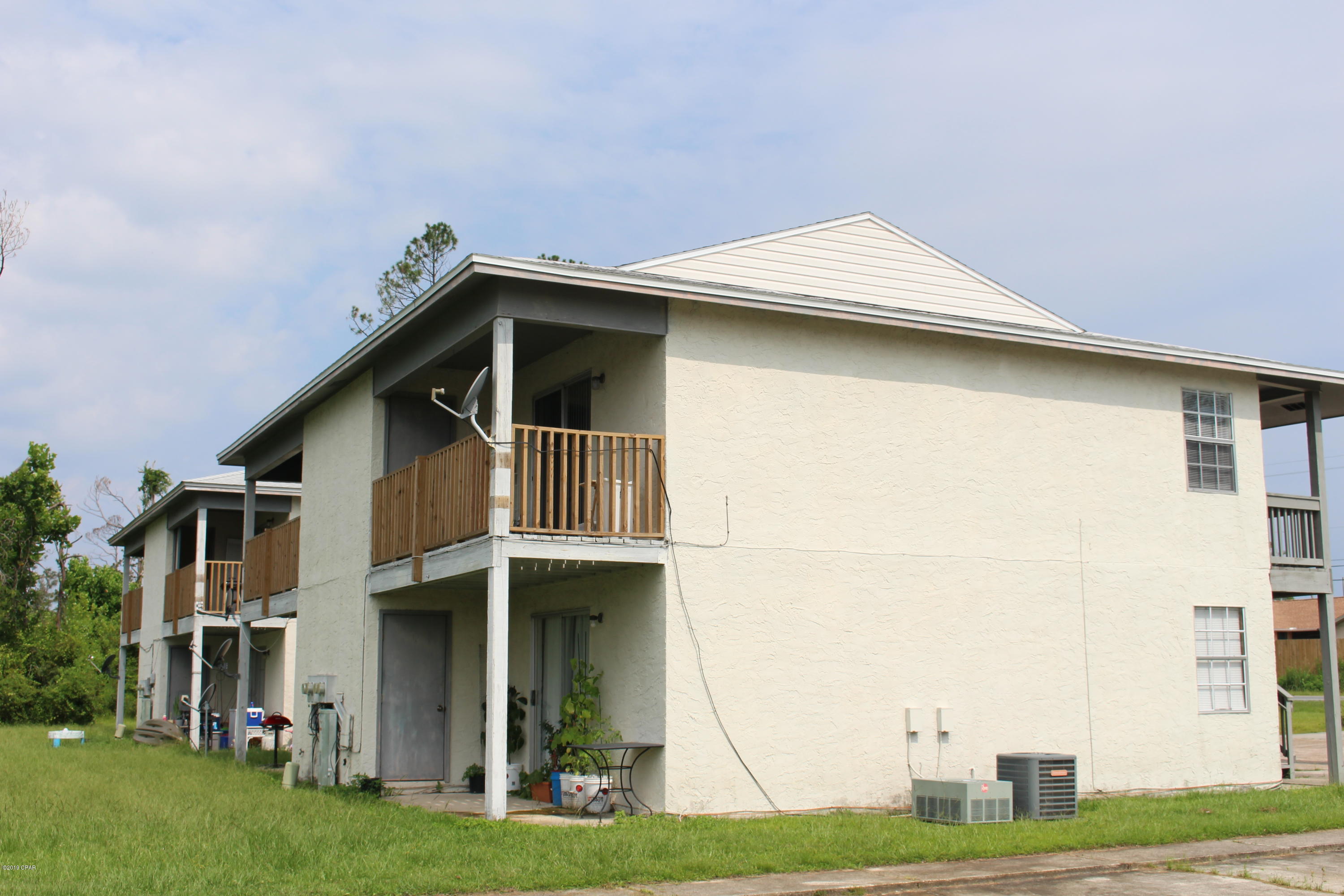 [No Recorded Subdiv] - Commercial Sale