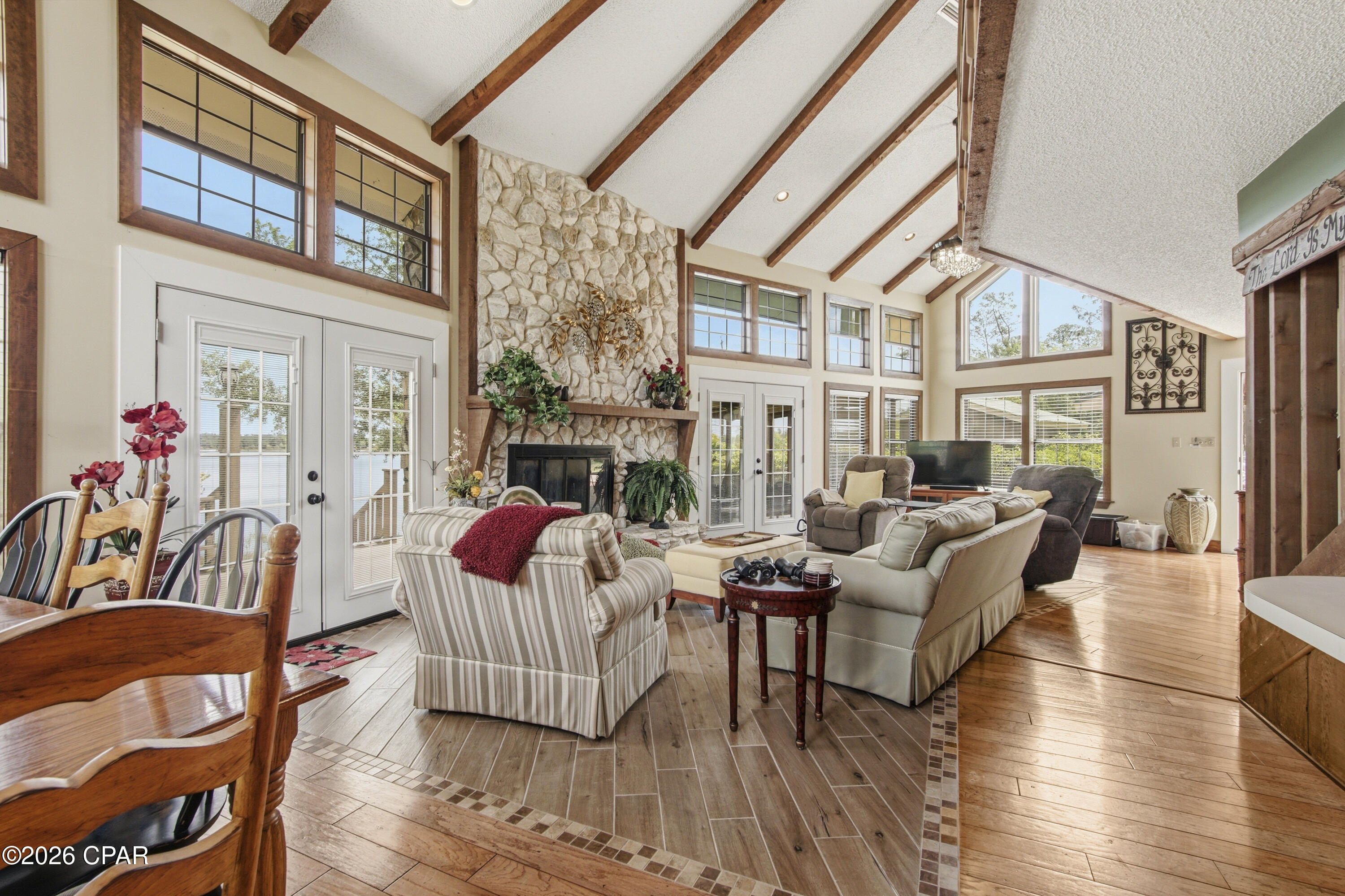 Silver Lake - Residential