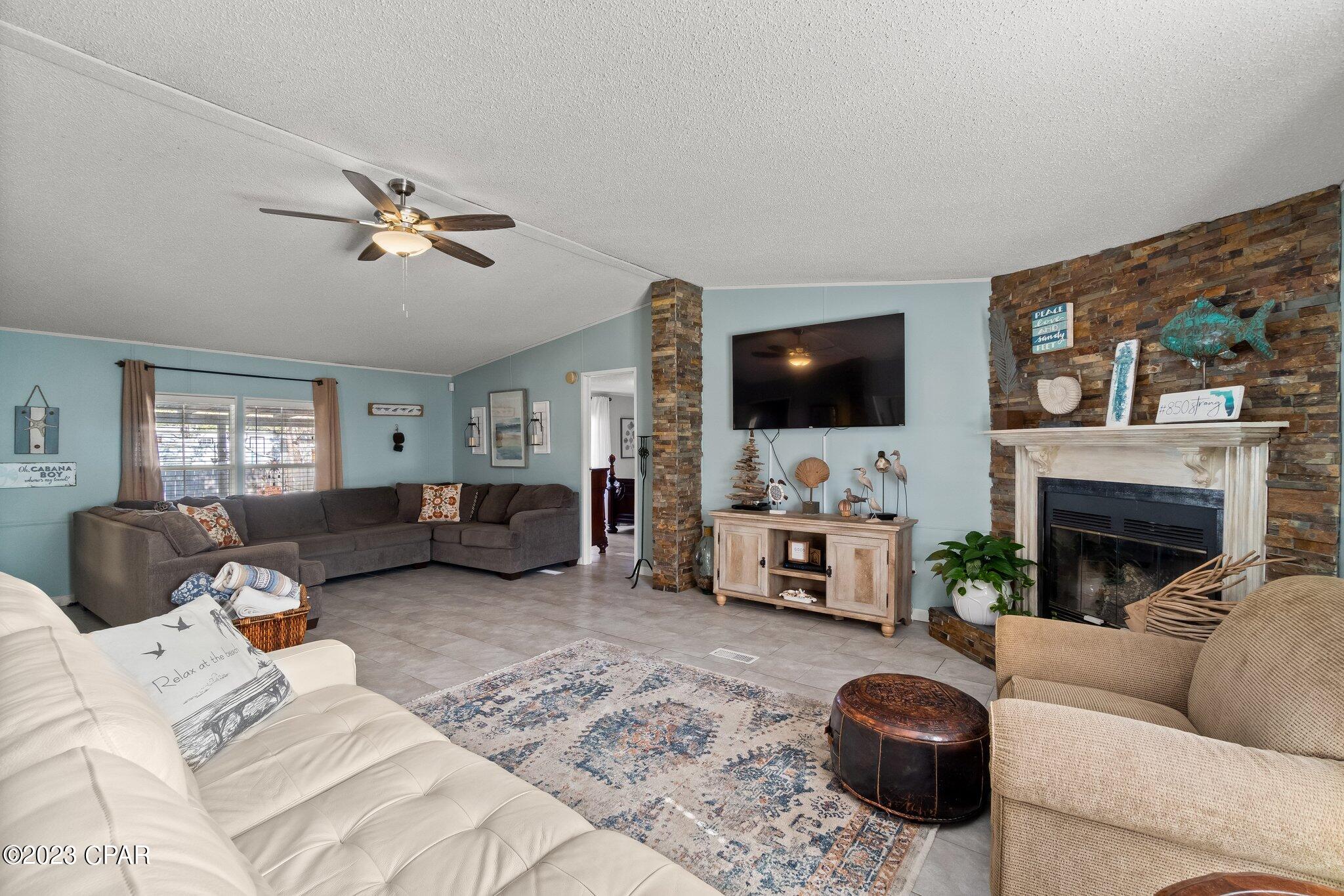 Beachcrest - Residential