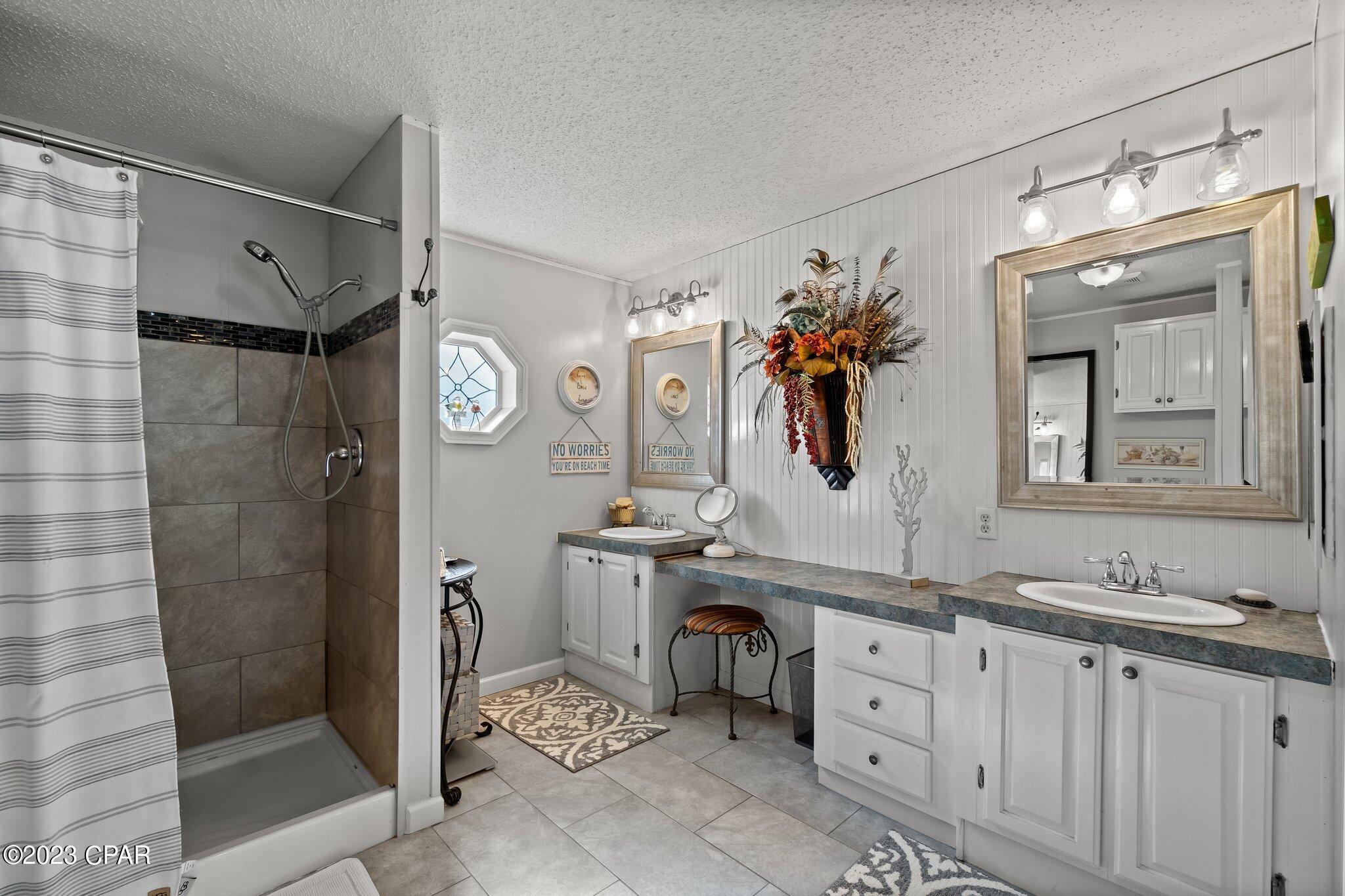 Beachcrest - Residential