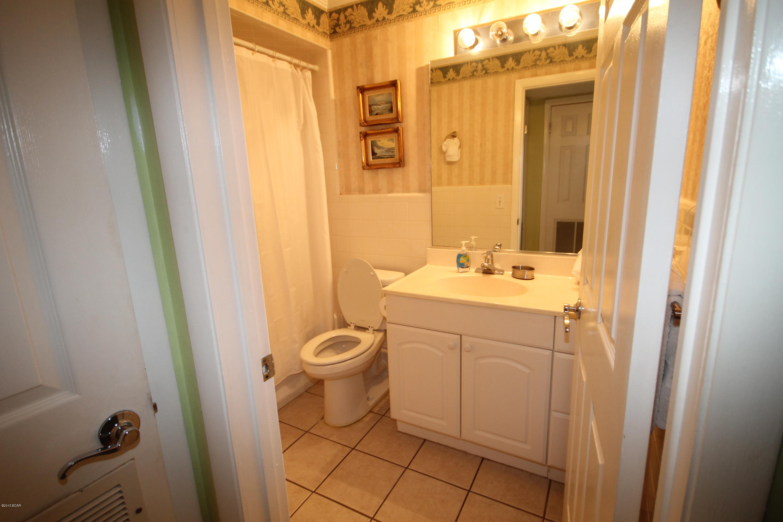 Regency Towers - Residential