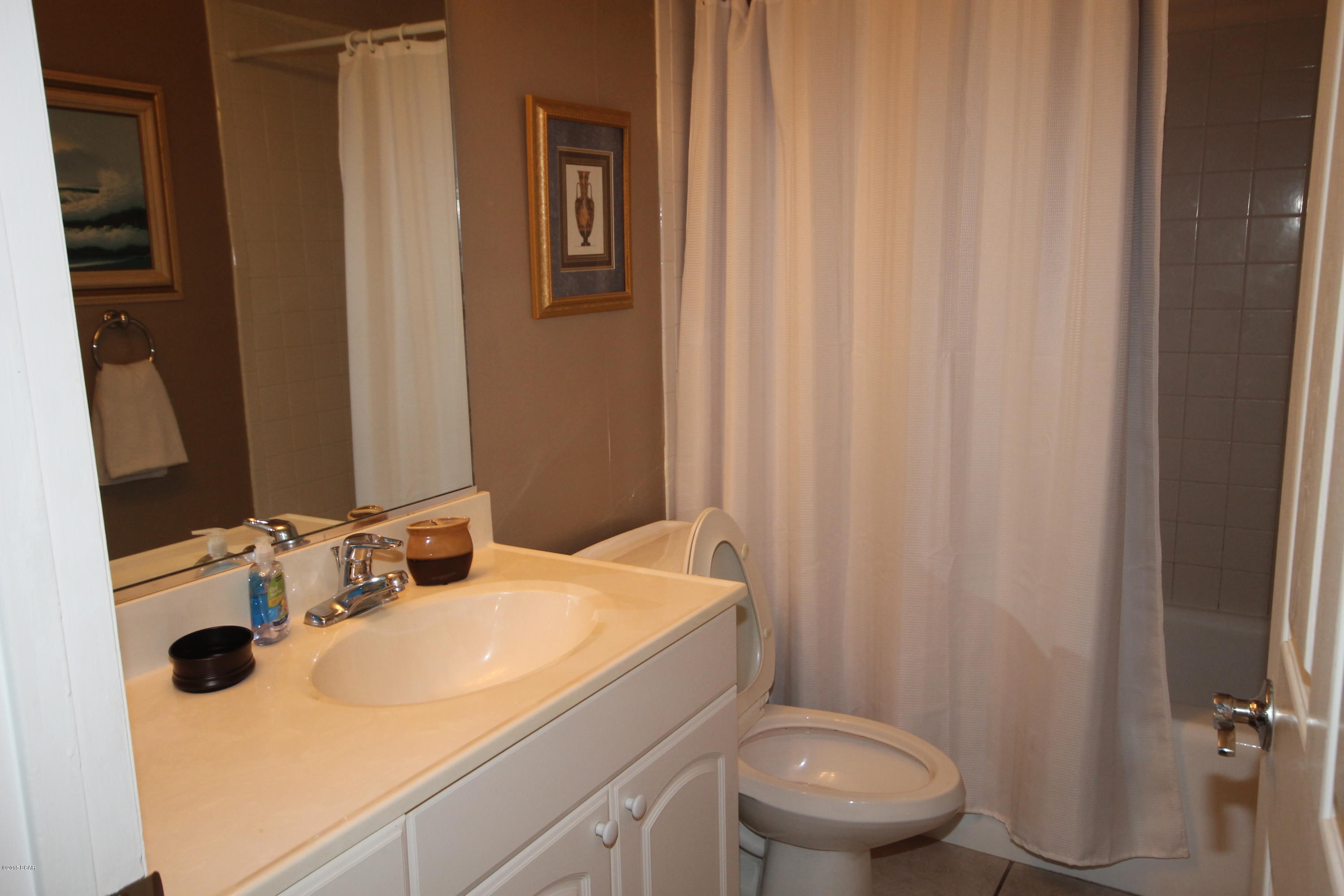 Regency Towers - Residential