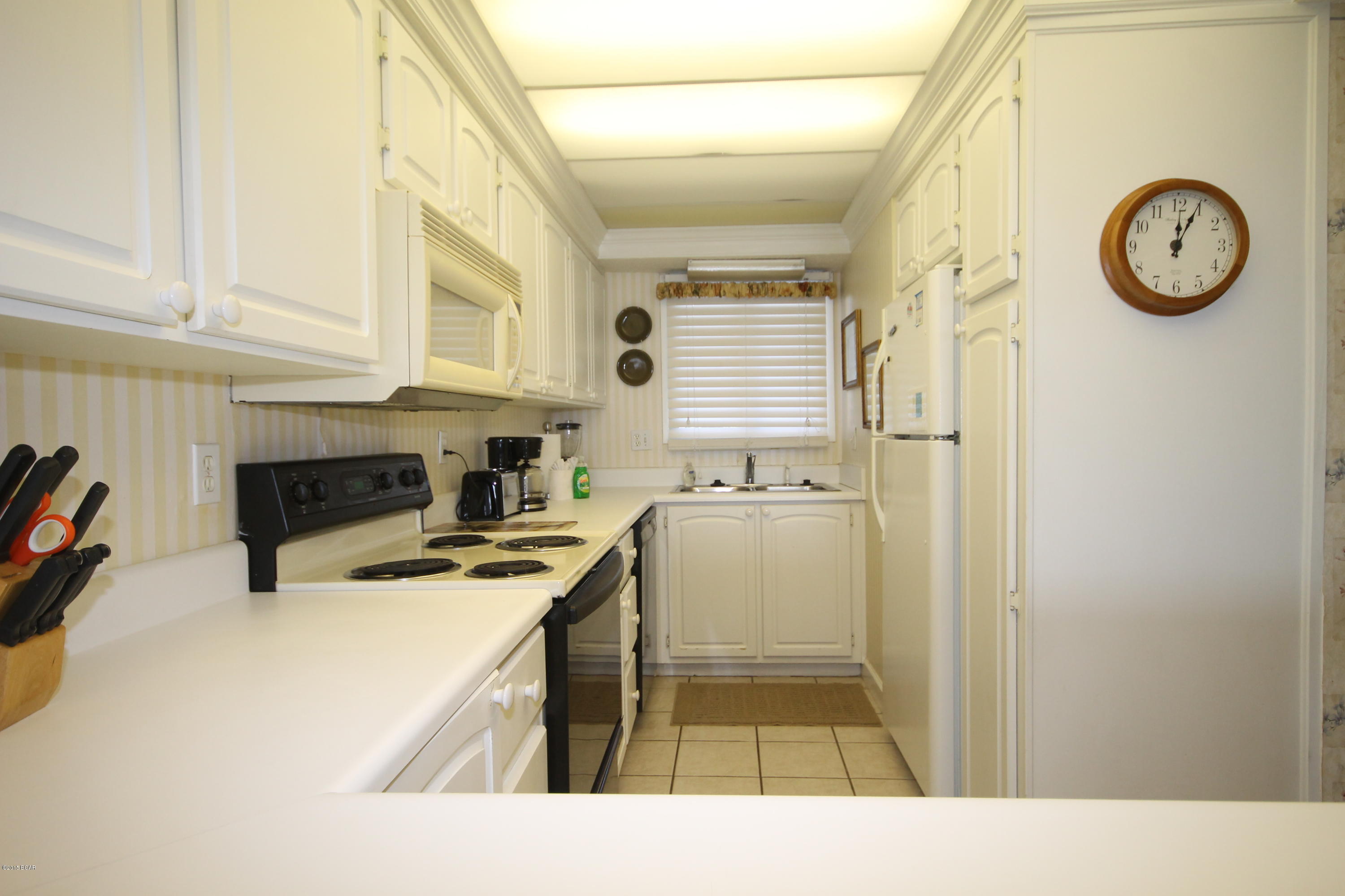 Regency Towers - Residential