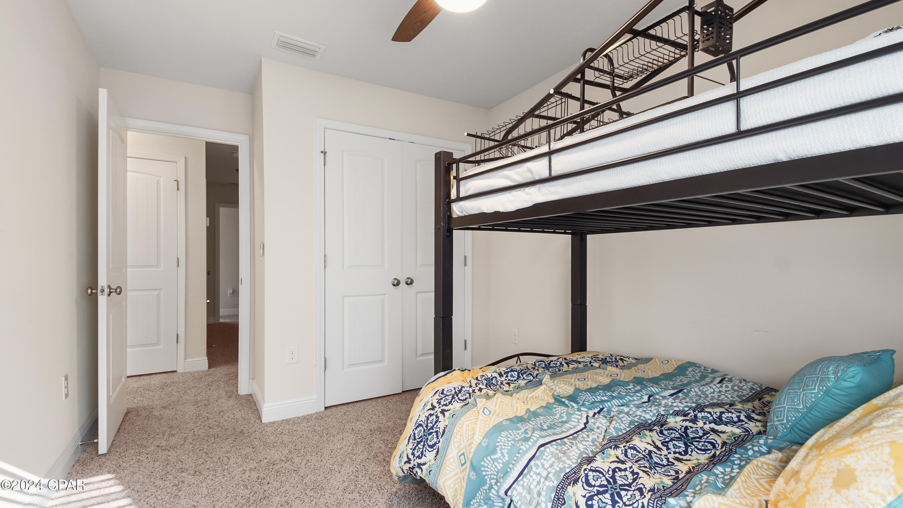 Hathaway Townhomes - Residential Lease