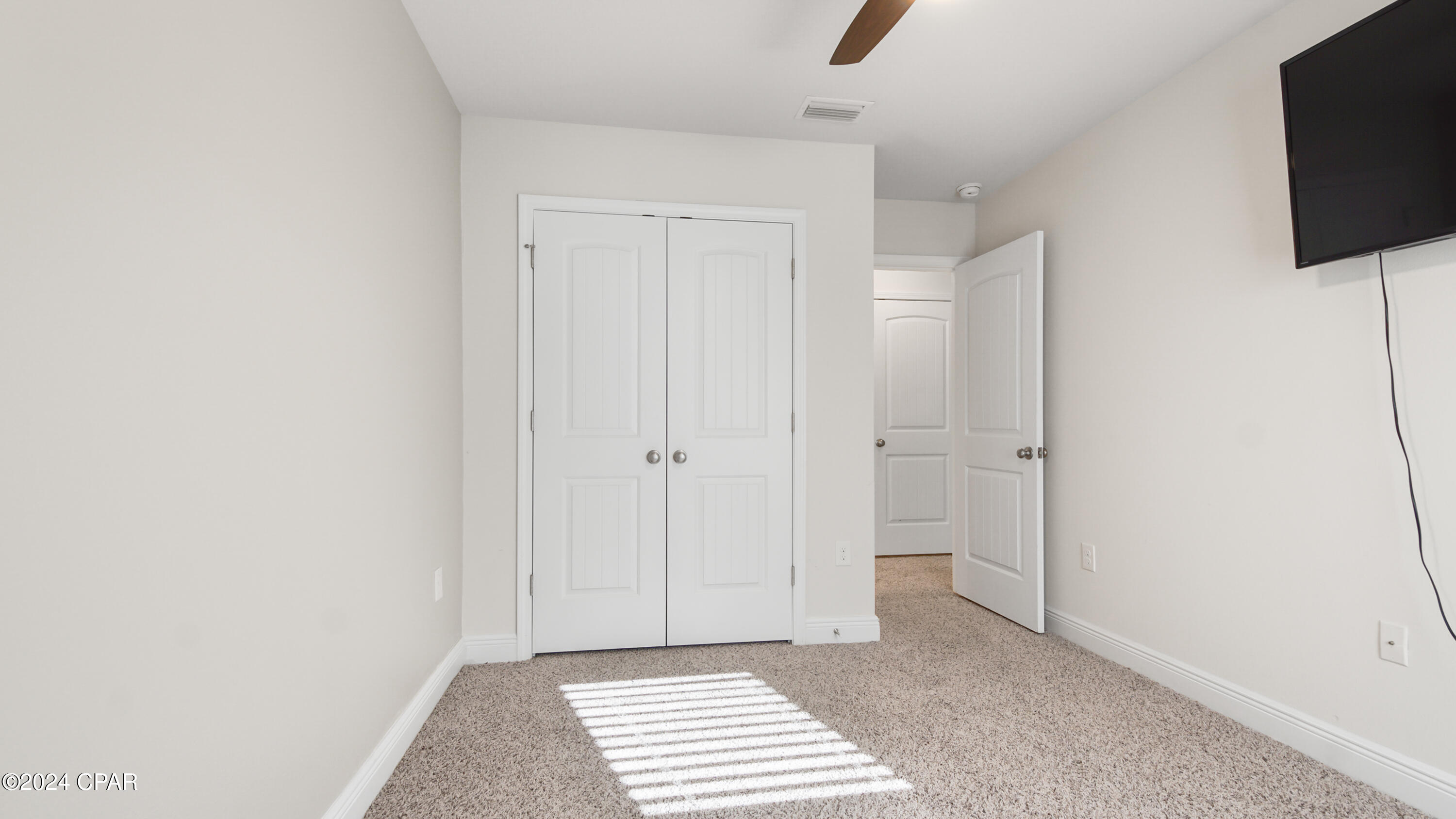 Hathaway Townhomes - Residential Lease