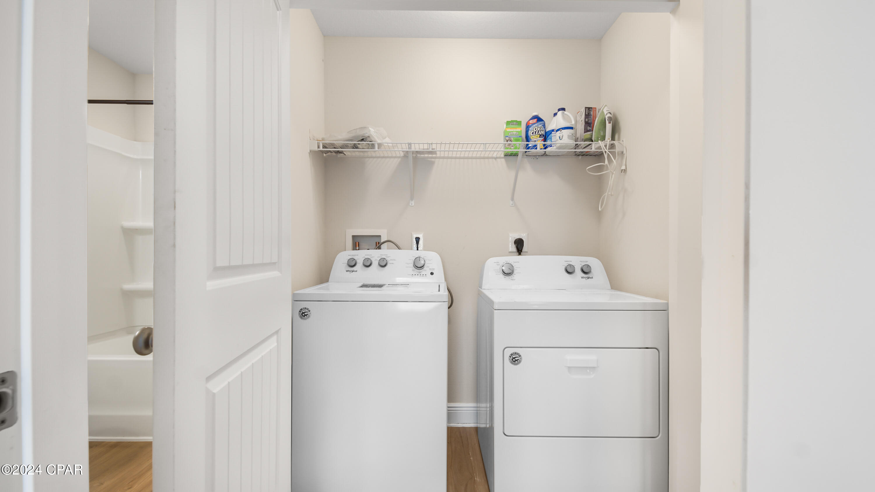 Hathaway Townhomes - Residential Lease