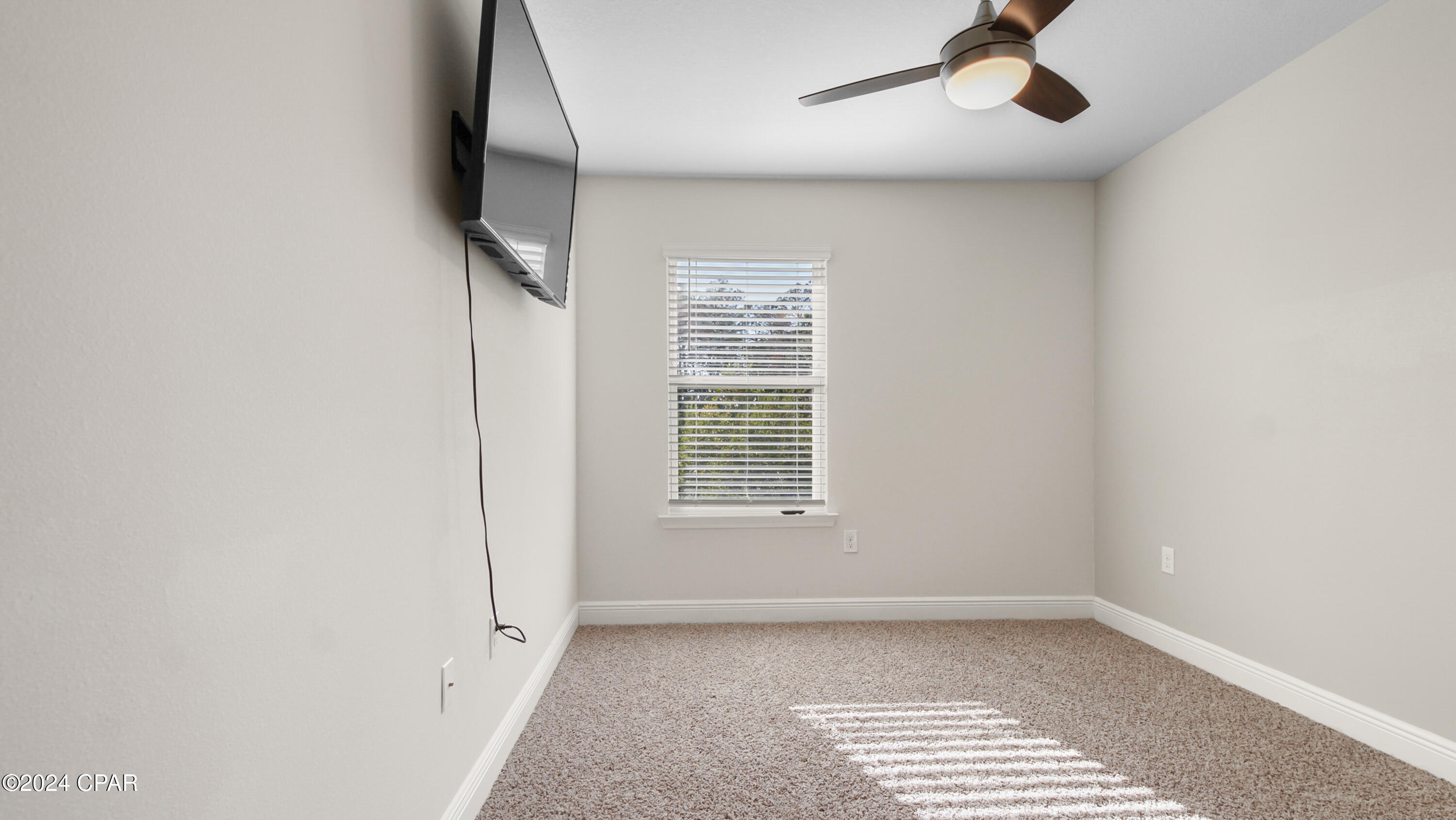 Hathaway Townhomes - Residential Lease