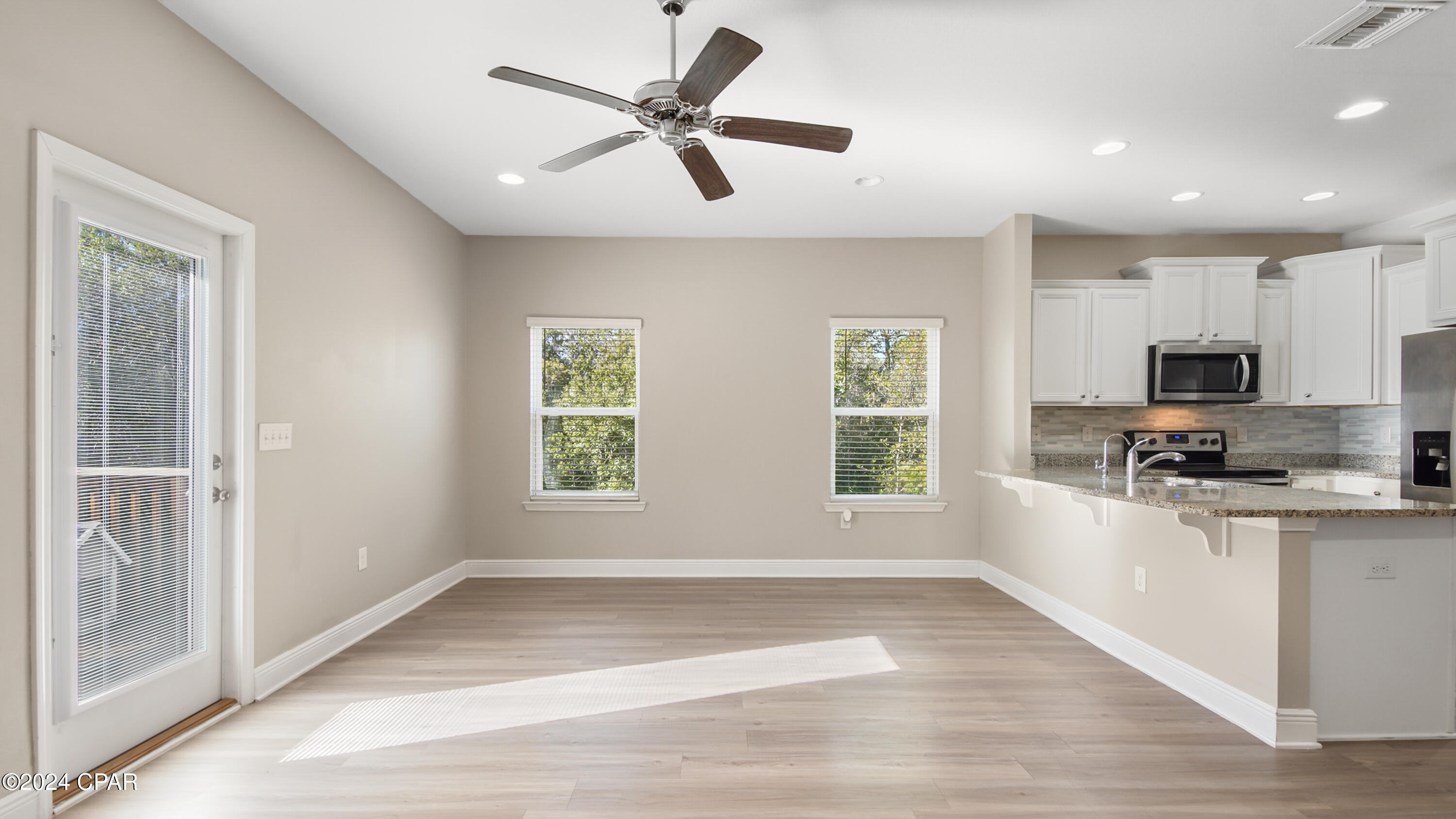 Hathaway Townhomes - Residential Lease