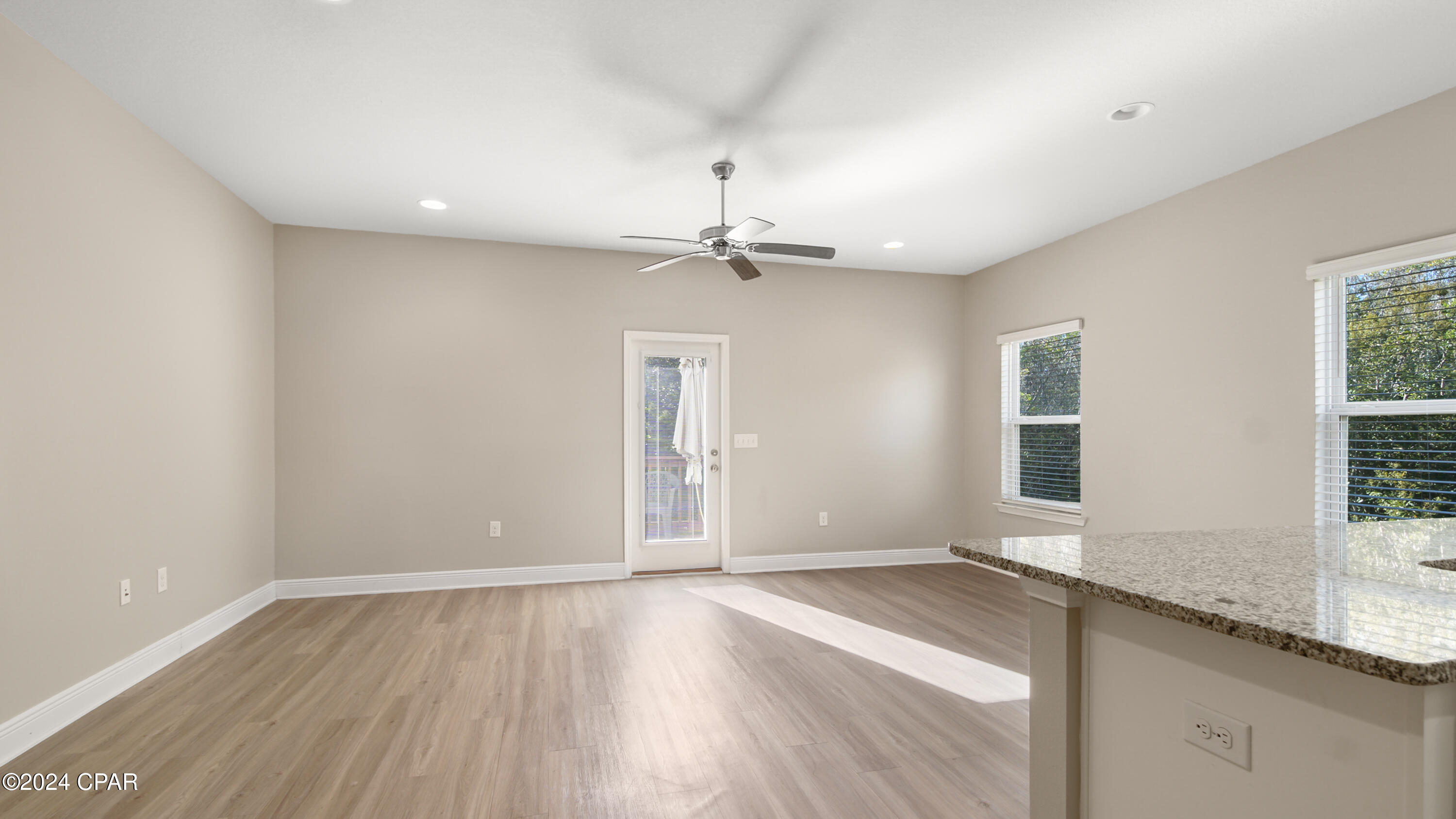 Hathaway Townhomes - Residential Lease
