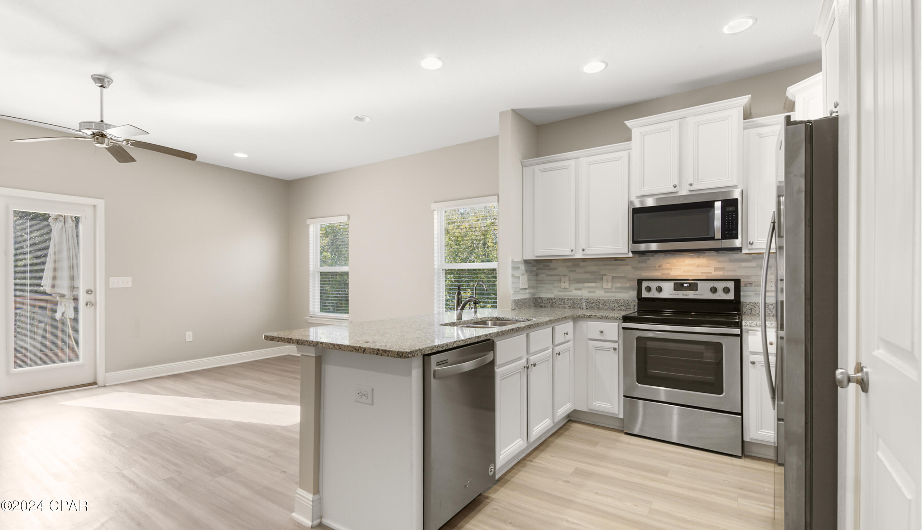 Hathaway Townhomes - Residential Lease