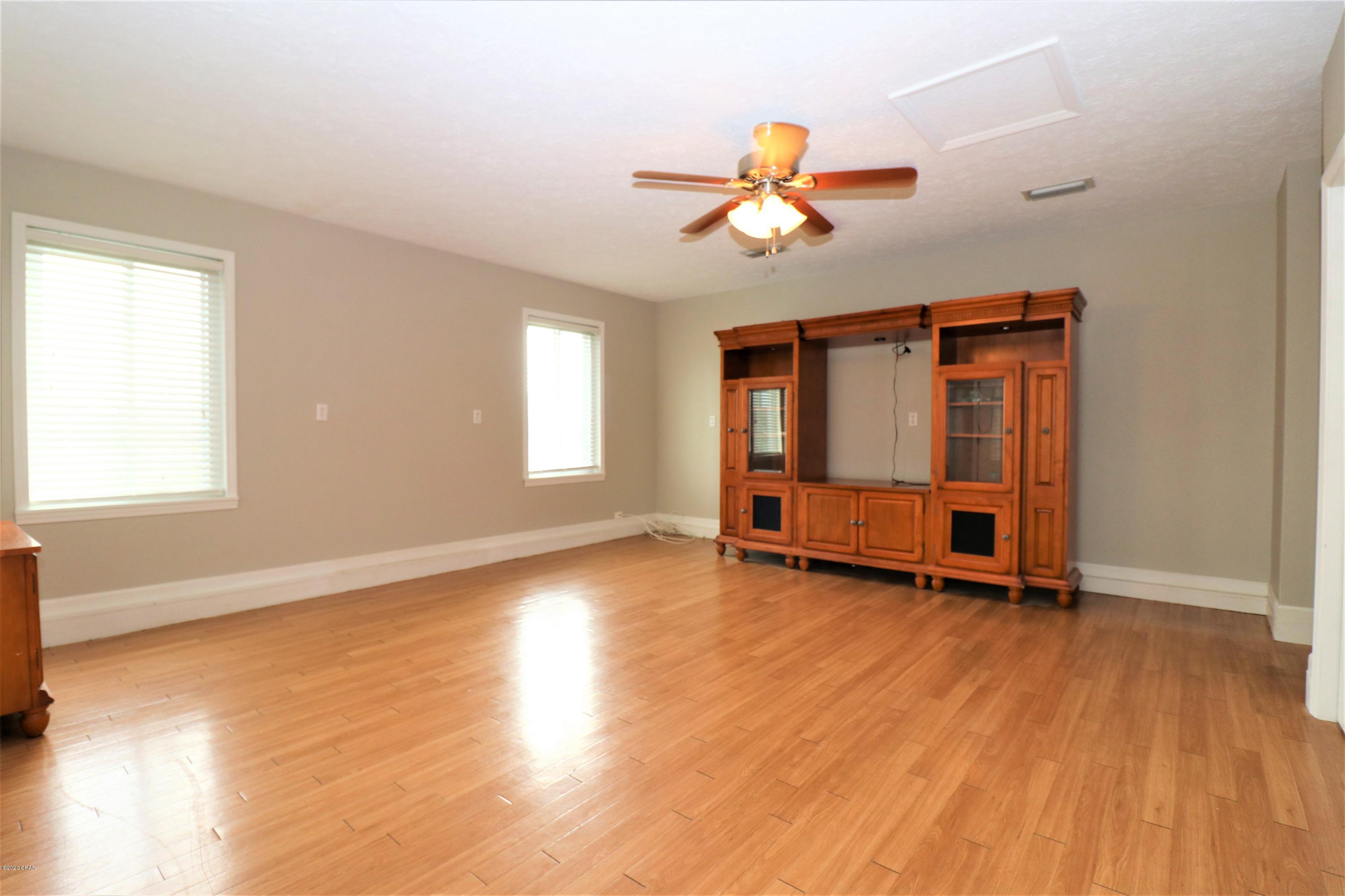 Pitts 1st Addto Parker - Residential