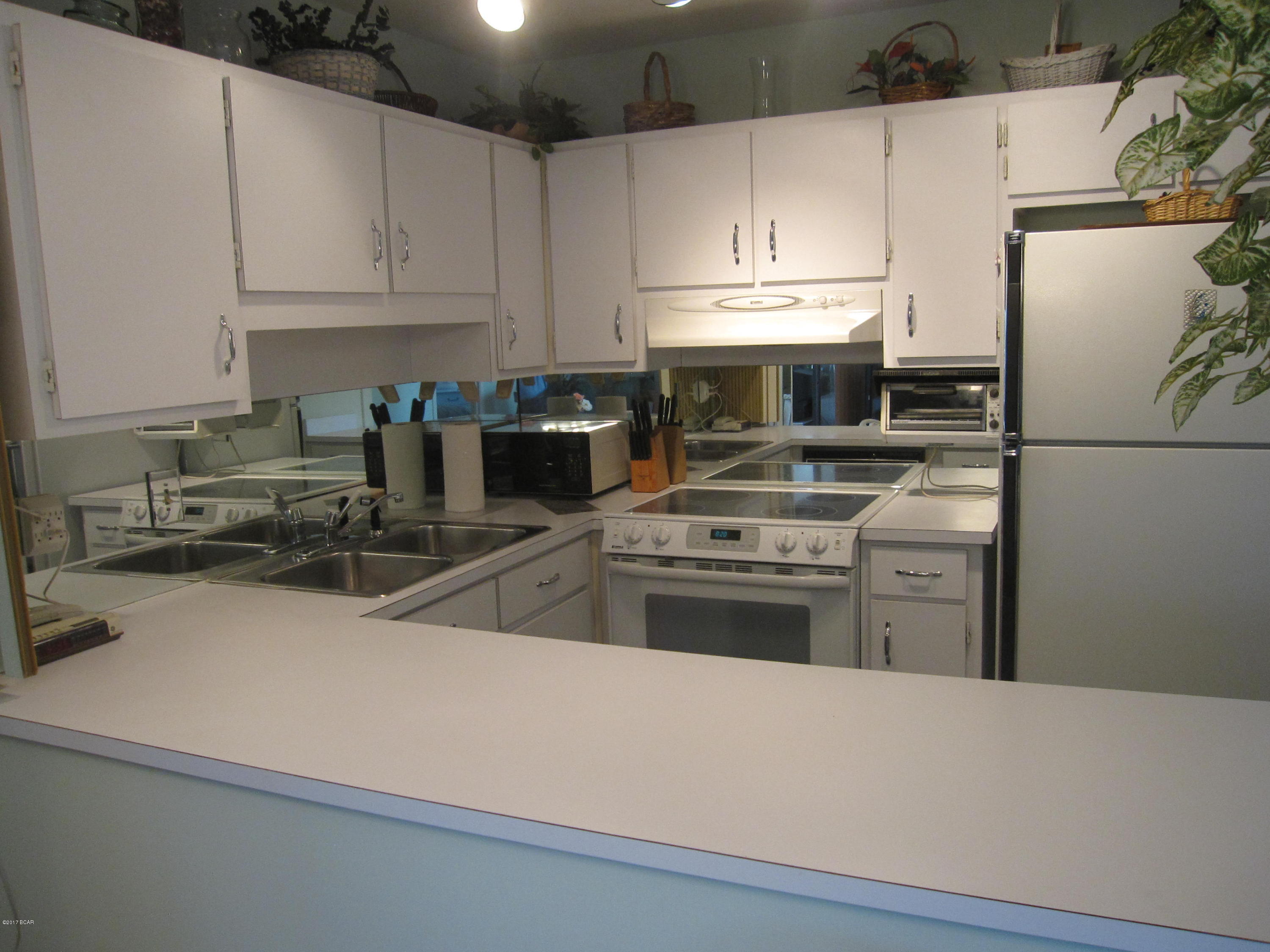 Bay Point Studio Villas Unit 2 - Residential