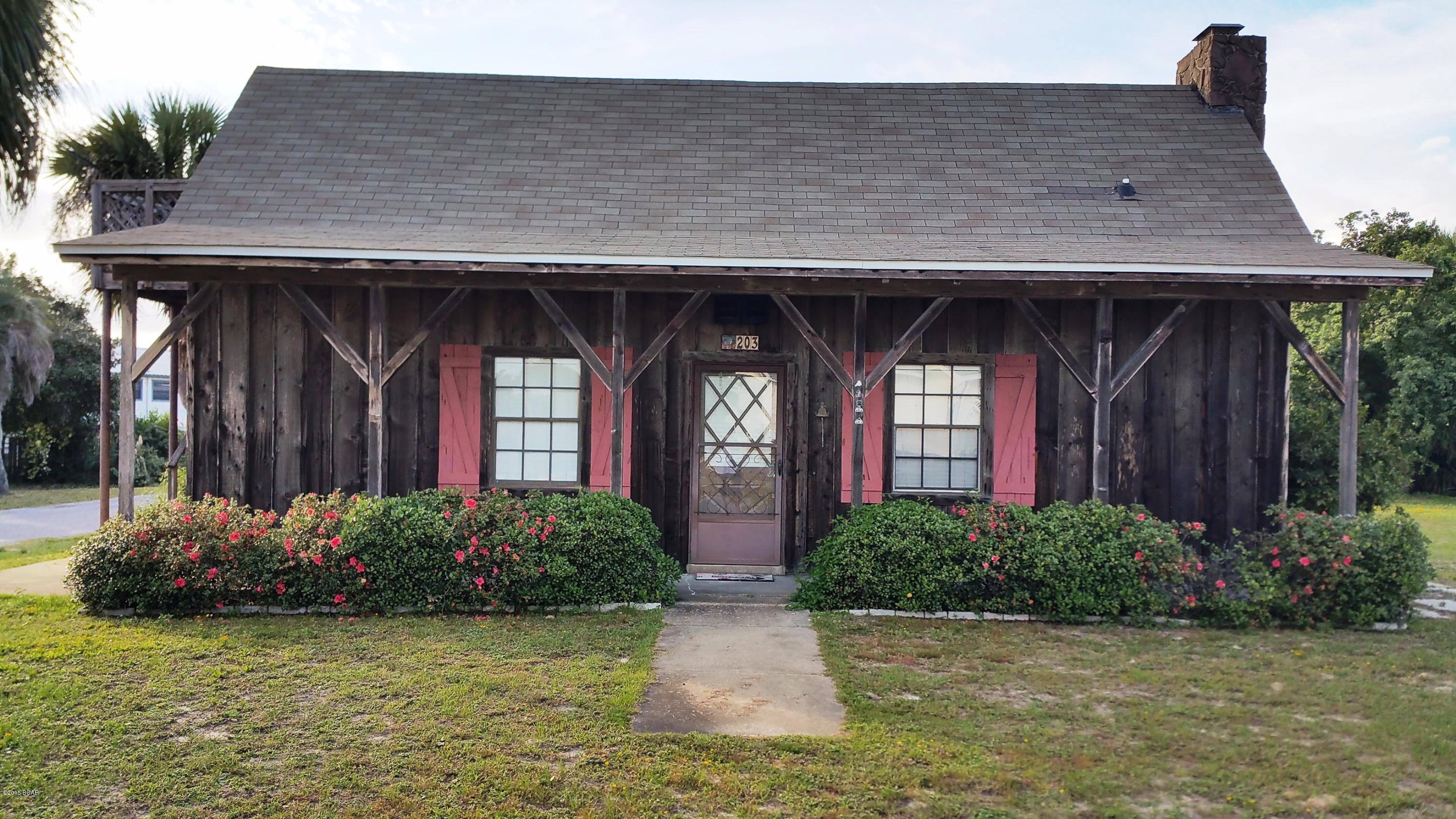 Laguna Beach Estates 7th Add - Residential