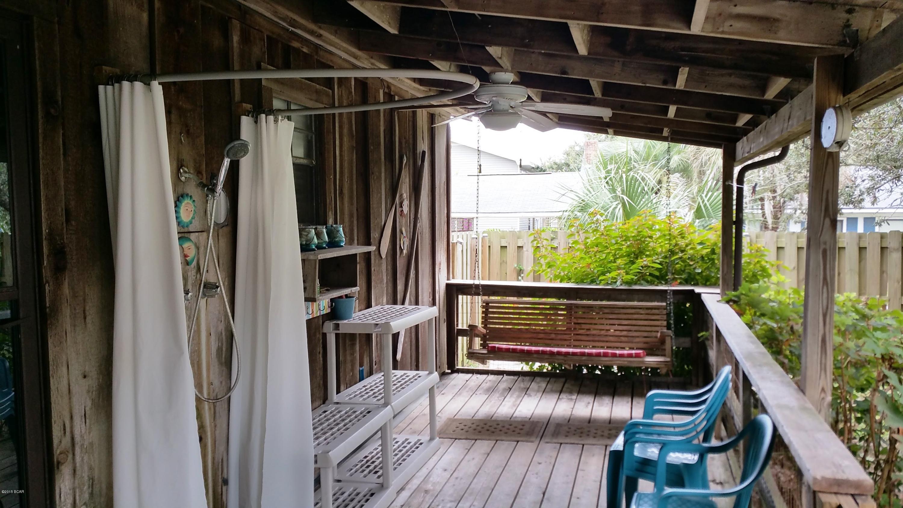 Laguna Beach Estates 7th Add - Residential