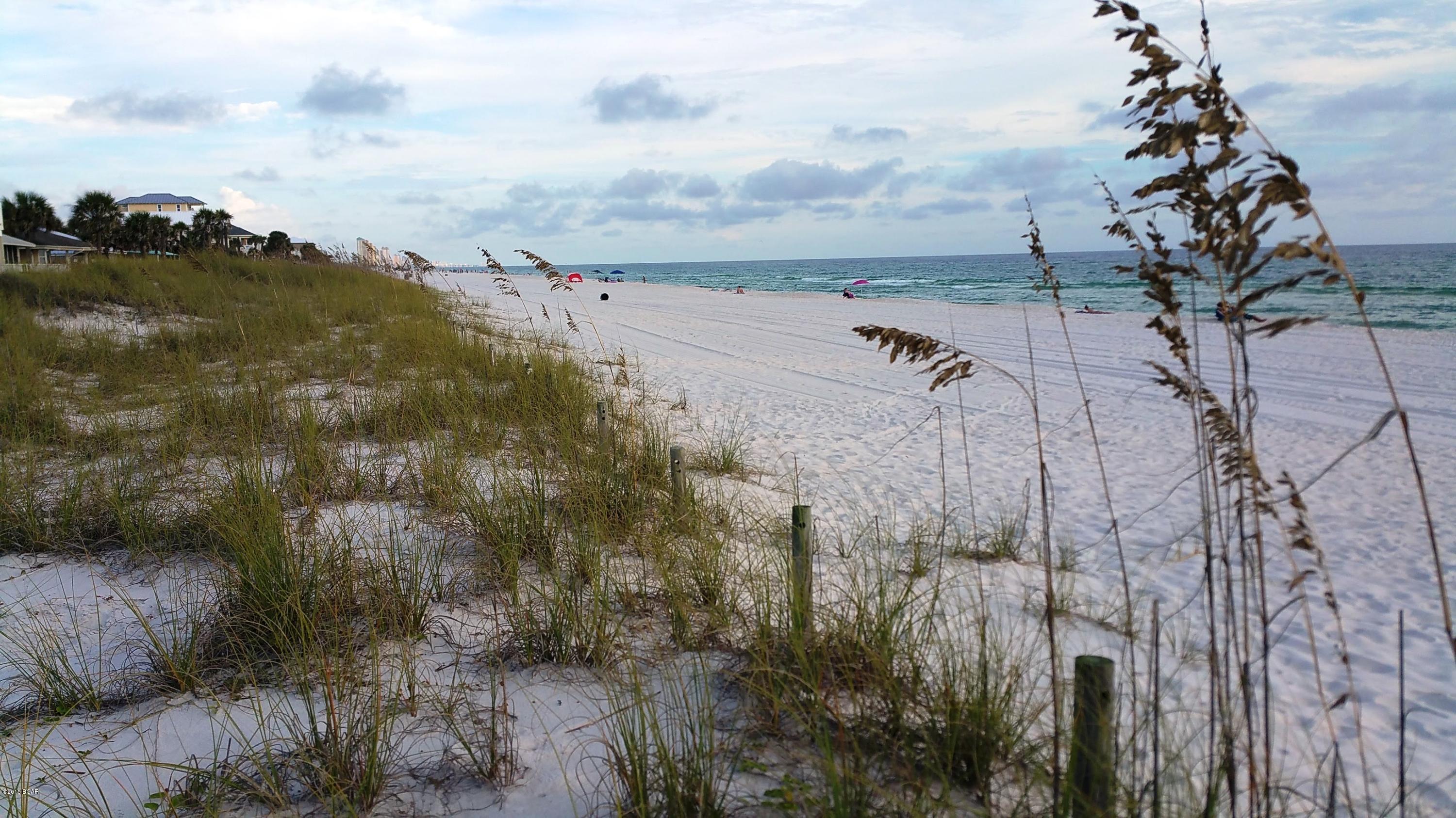 Laguna Beach Estates 7th Add - Residential