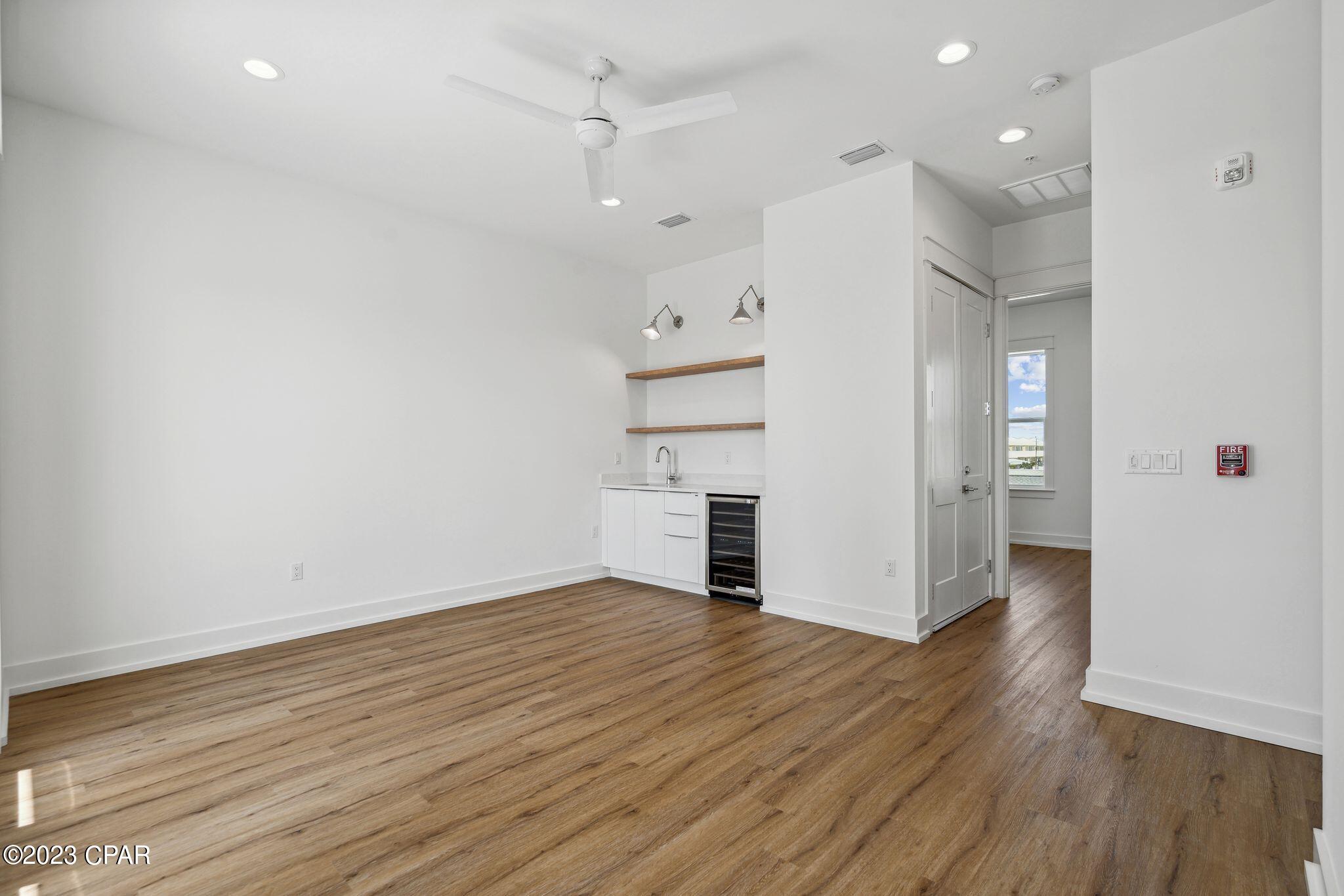 Silver Sands Beach - Residential