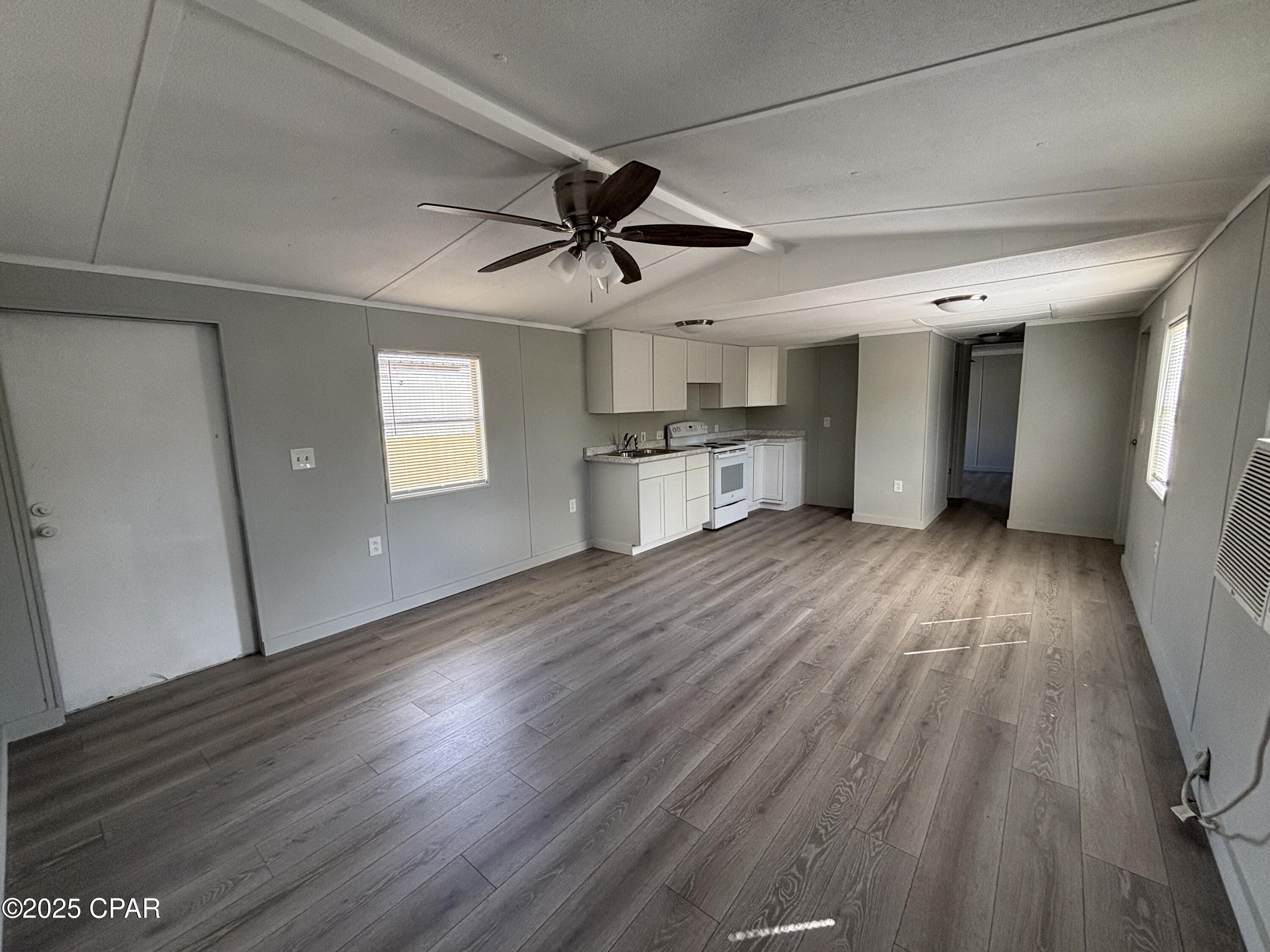 [No Recorded Subdiv] - Residential Lease