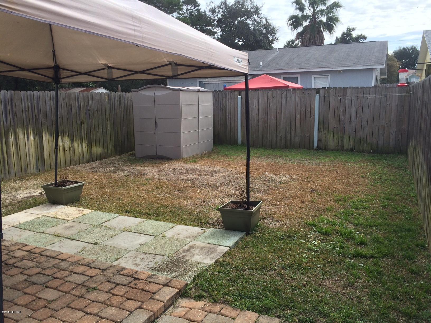 Riviera Beach - Residential Lease