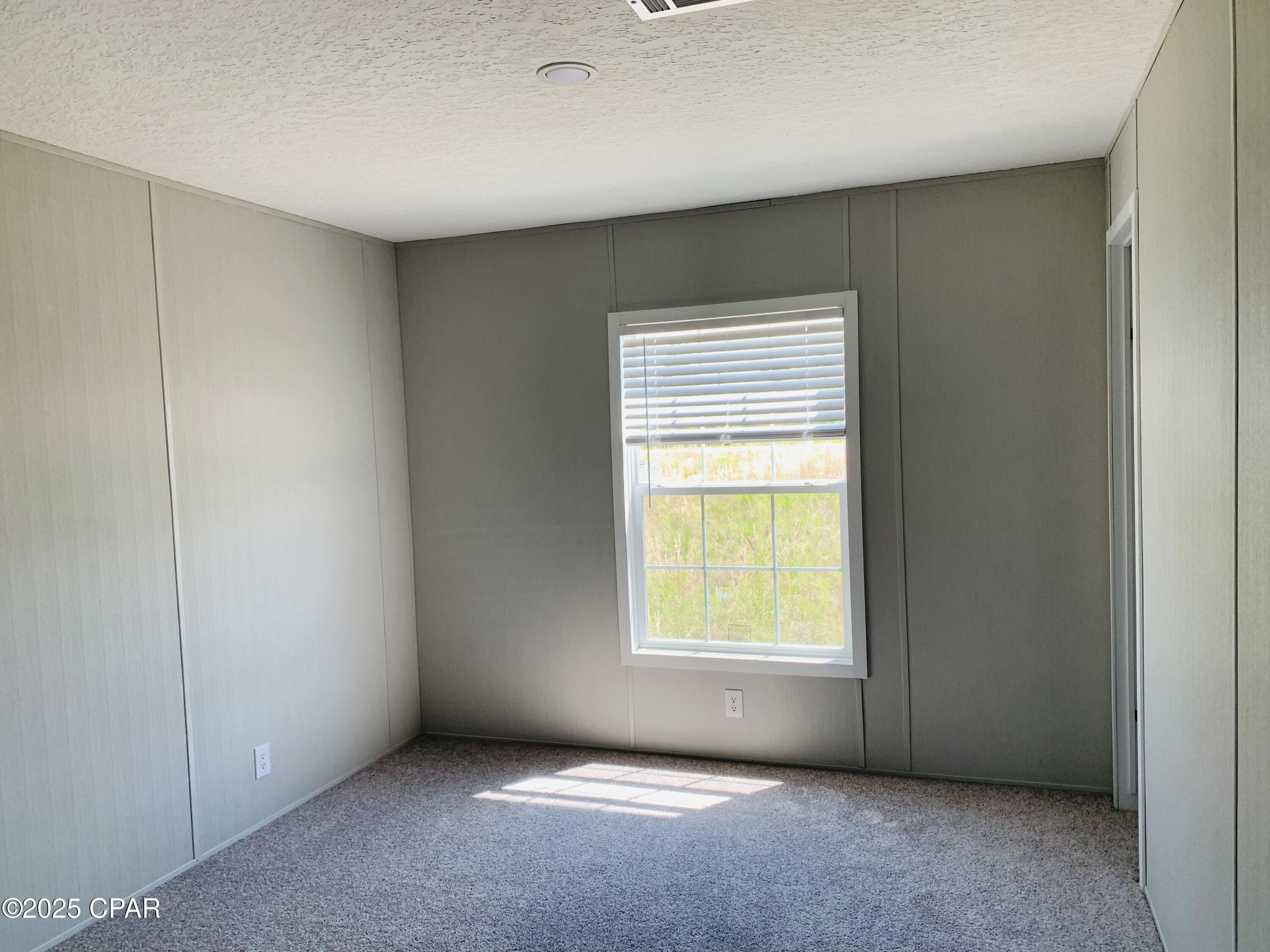 [No Recorded Subdiv] - Commercial Sale