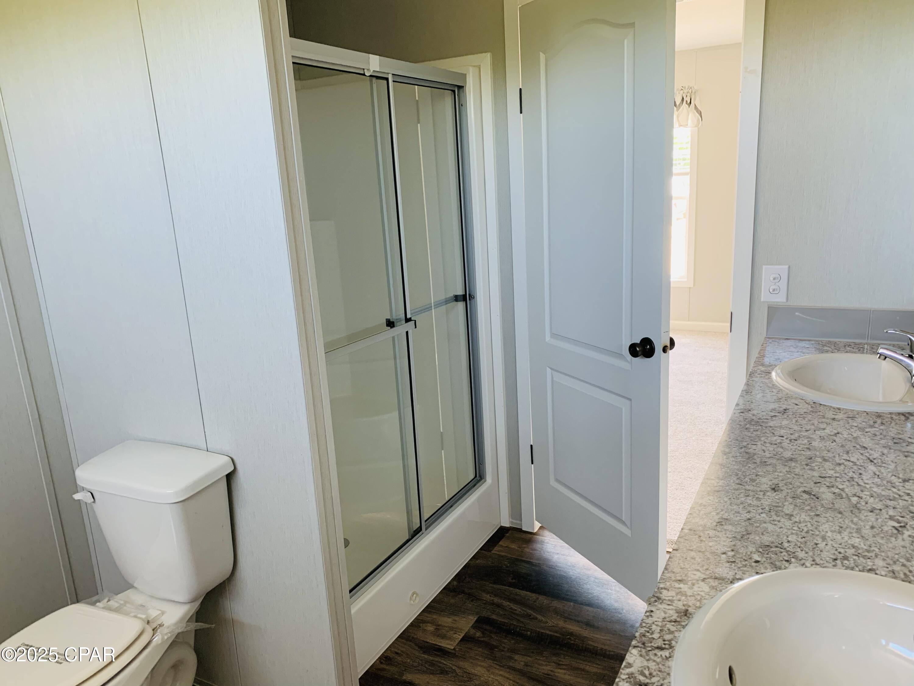 [No Recorded Subdiv] - Commercial Sale