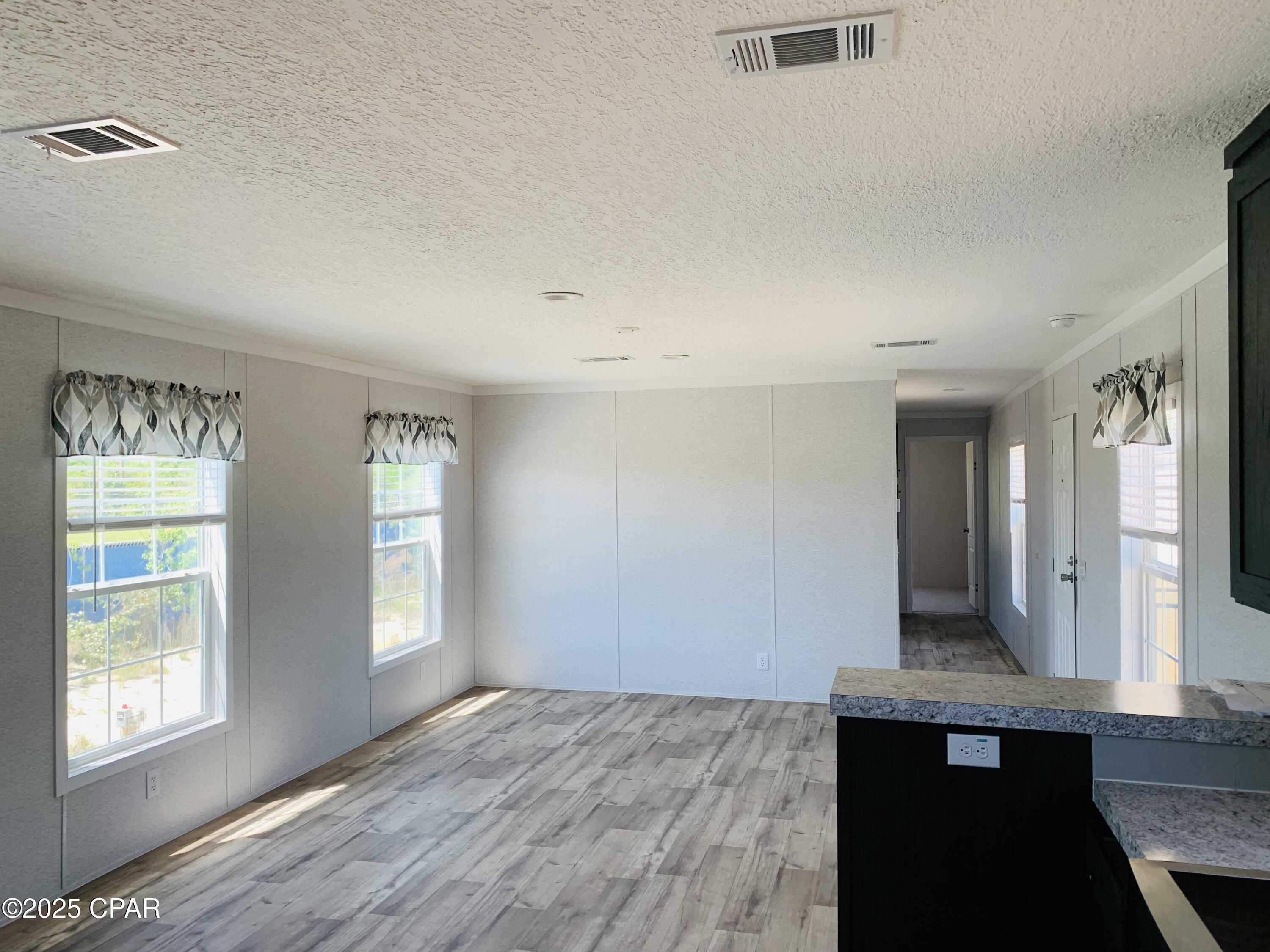 [No Recorded Subdiv] - Commercial Sale