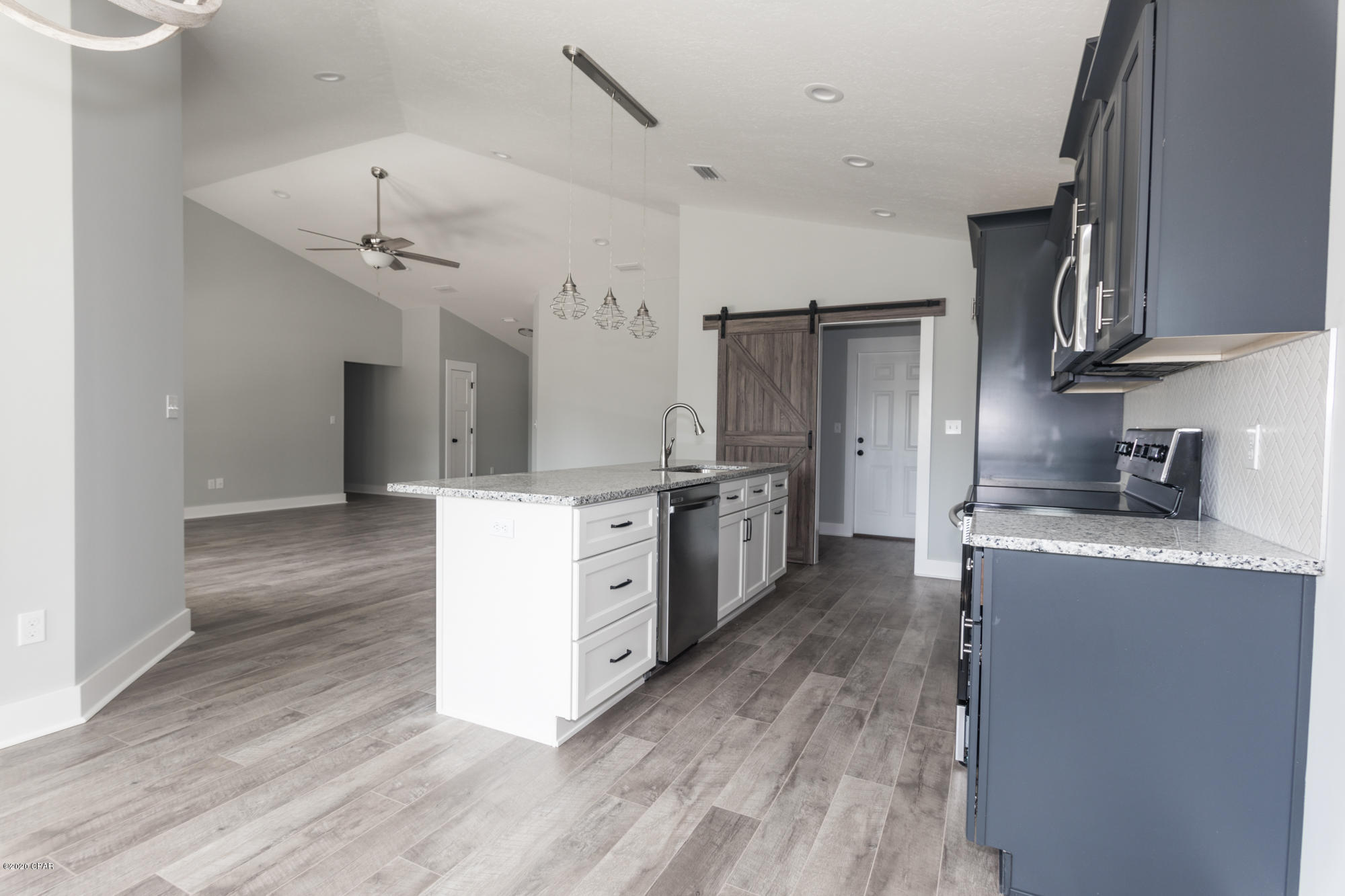 [No Recorded Subdiv] - Residential