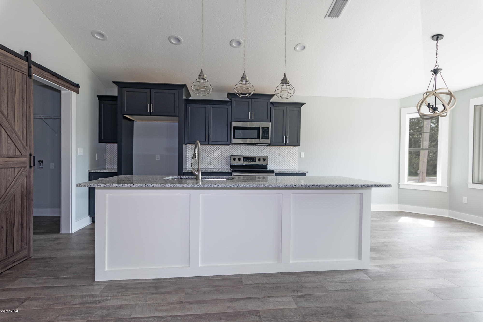 [No Recorded Subdiv] - Residential