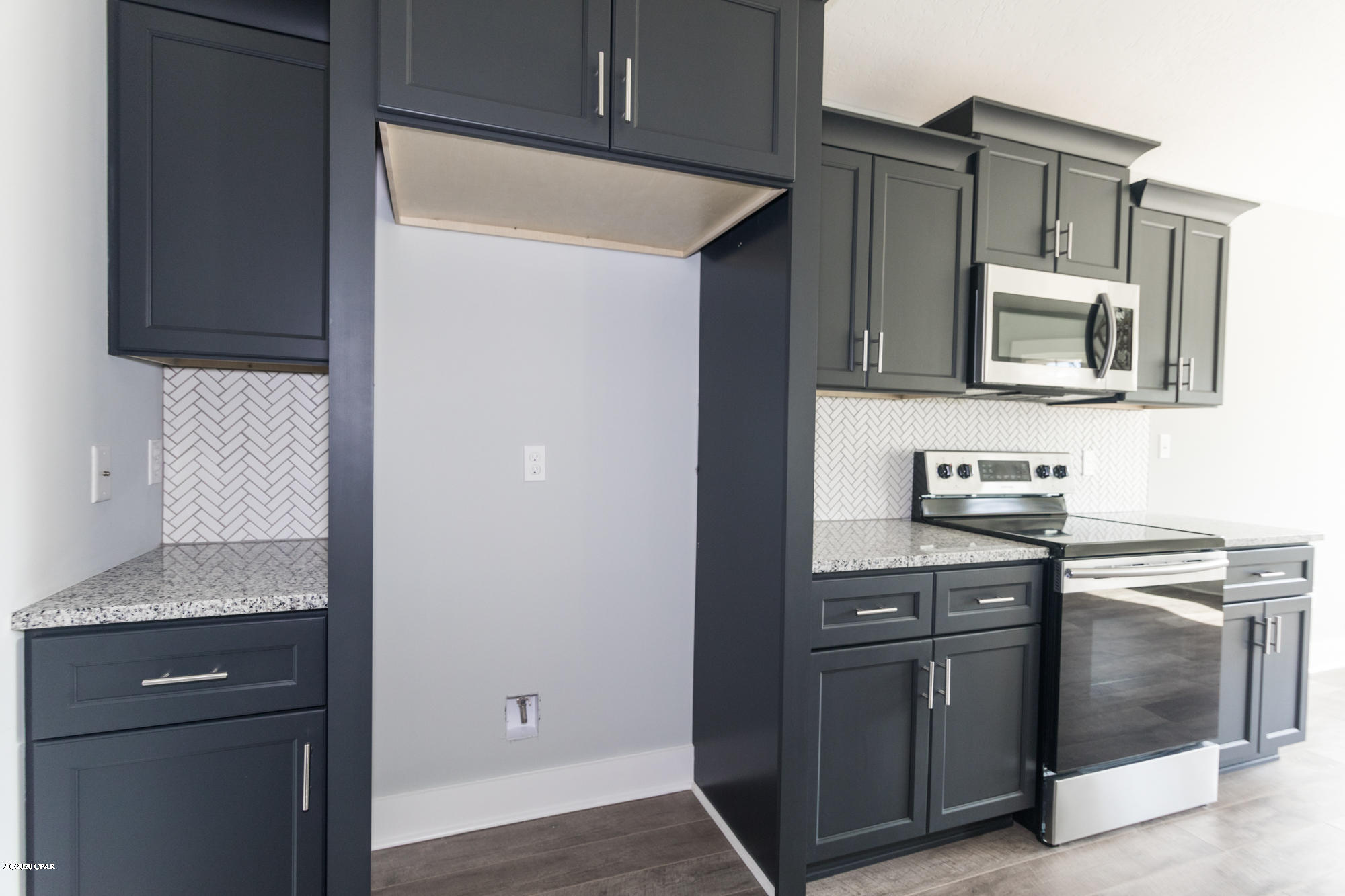 [No Recorded Subdiv] - Residential