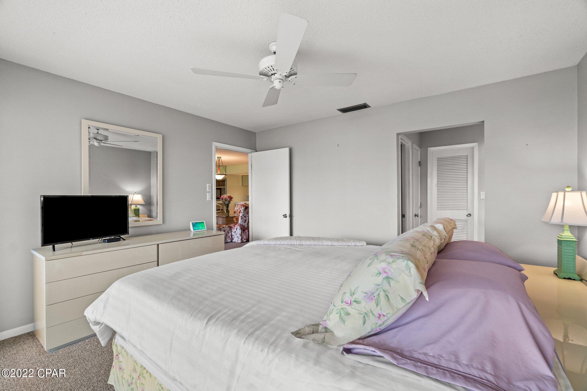 Edgewater Golf Villas II-A - Residential