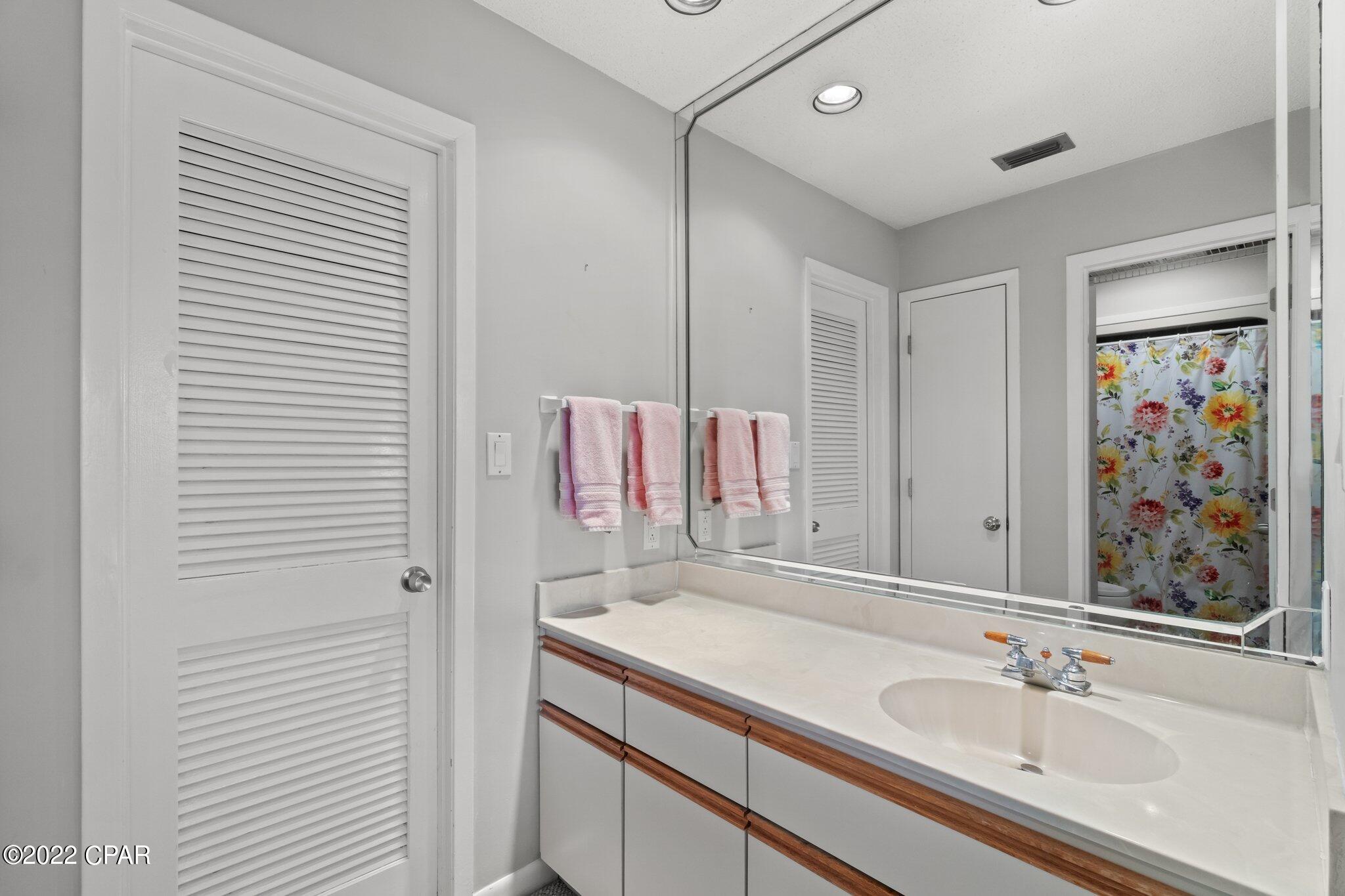 Edgewater Golf Villas II-A - Residential