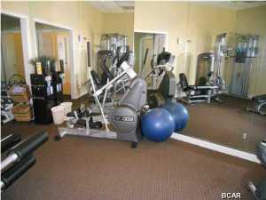 Summerwinds Condo - Residential