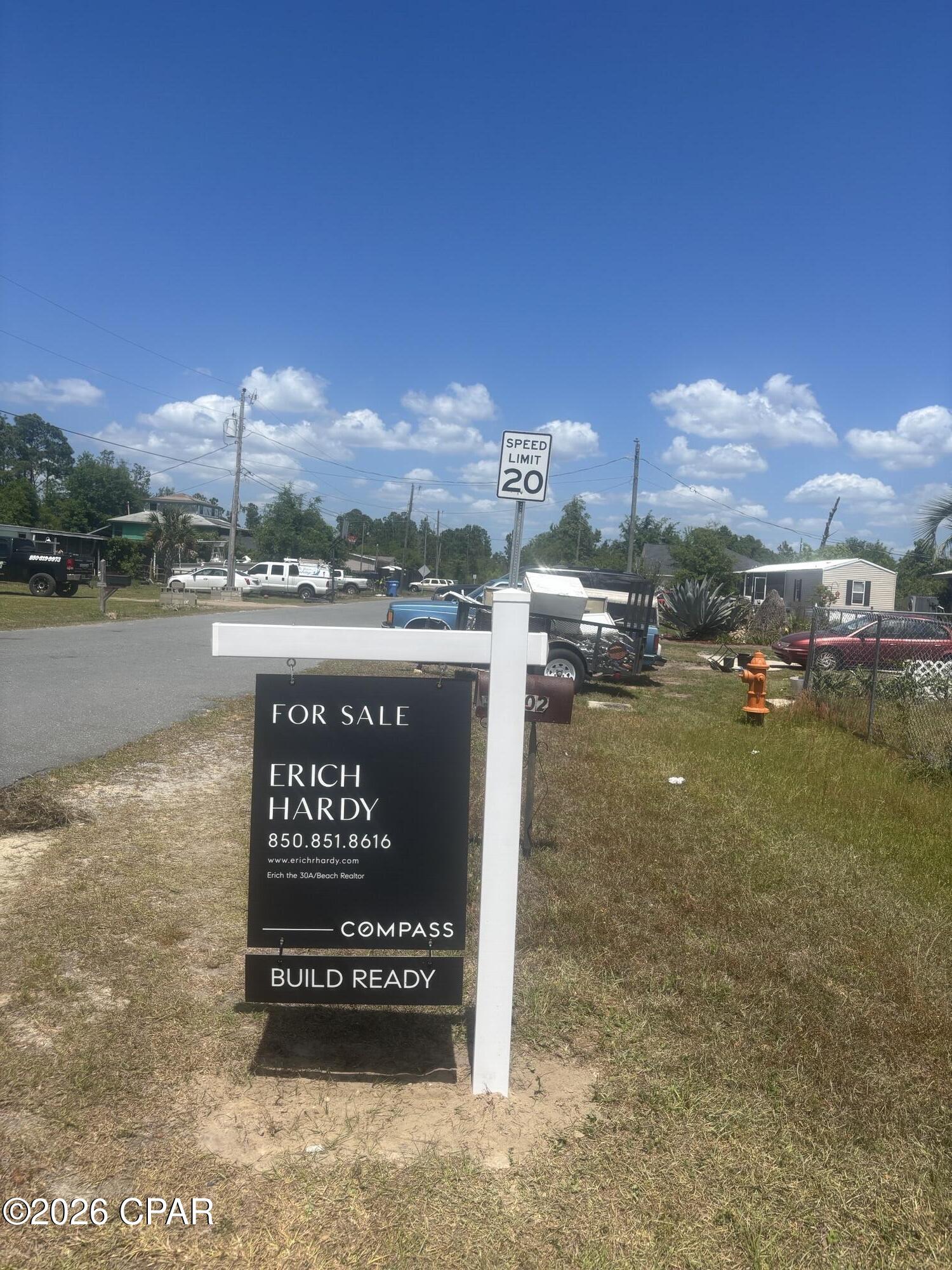 [No Recorded Subdiv] - Land