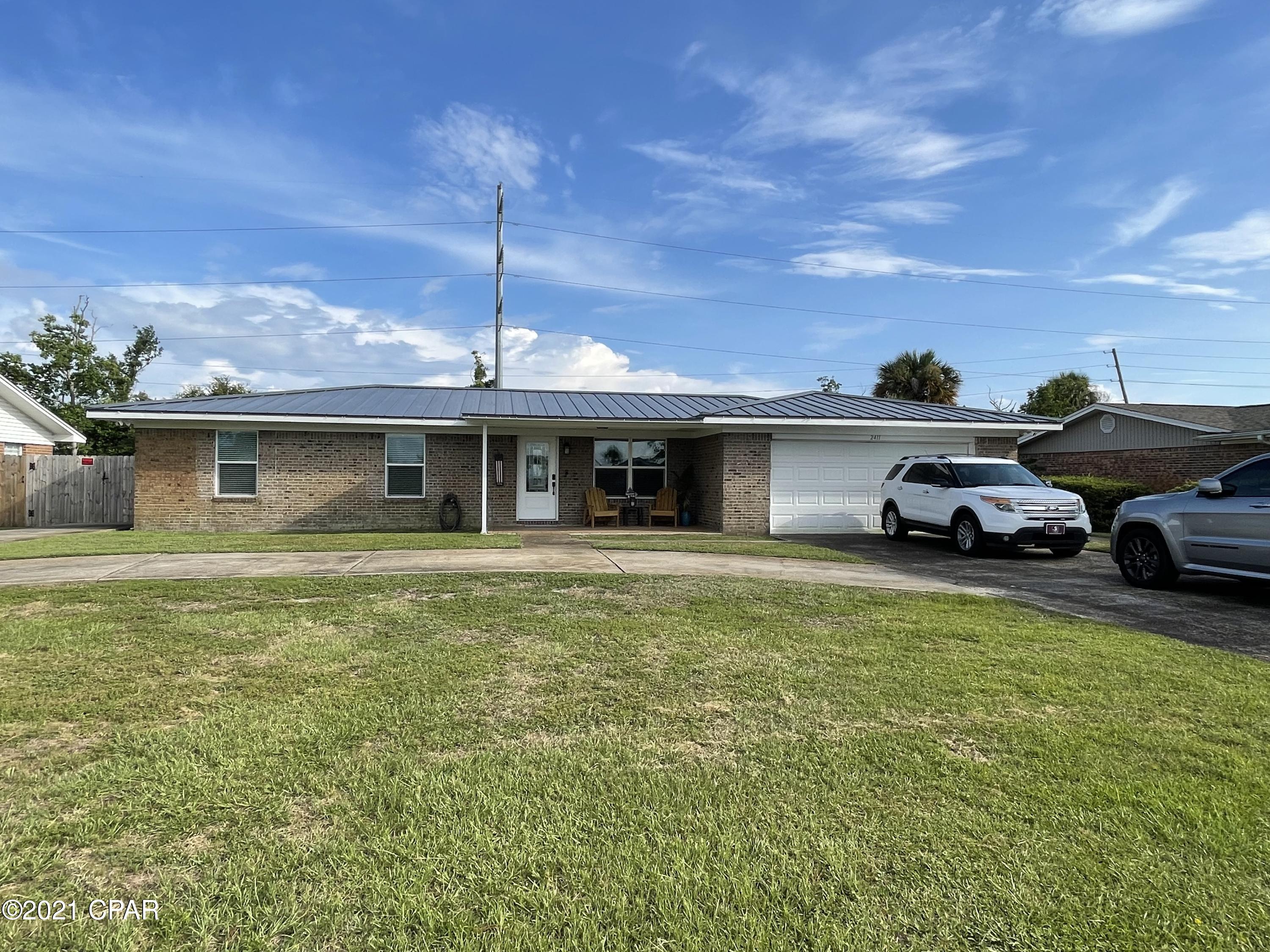 Meadowbrook Estates - Residential