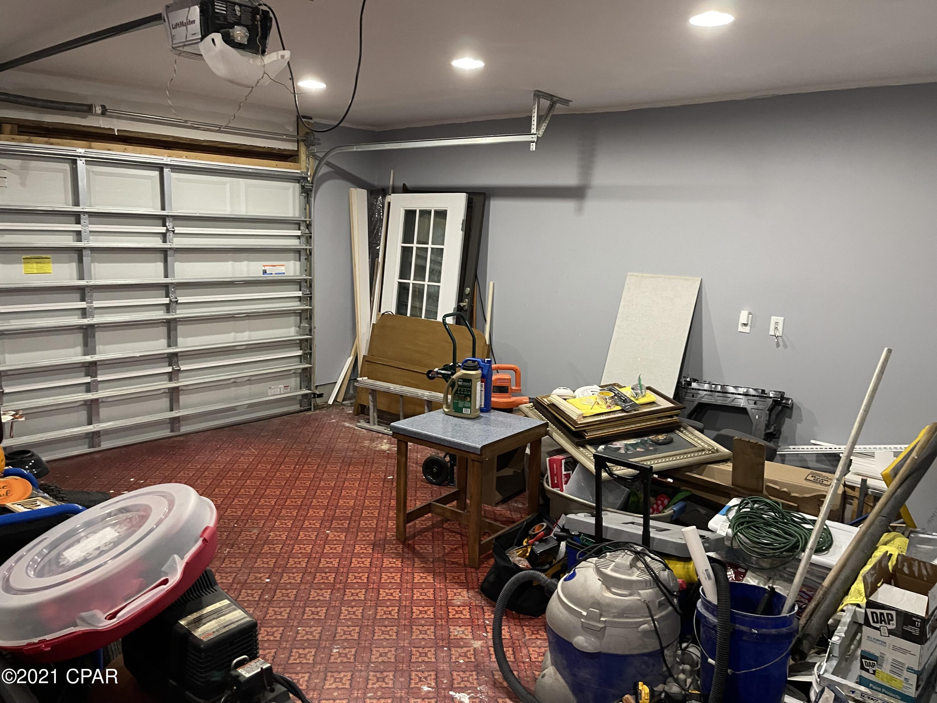 Meadowbrook Estates - Residential