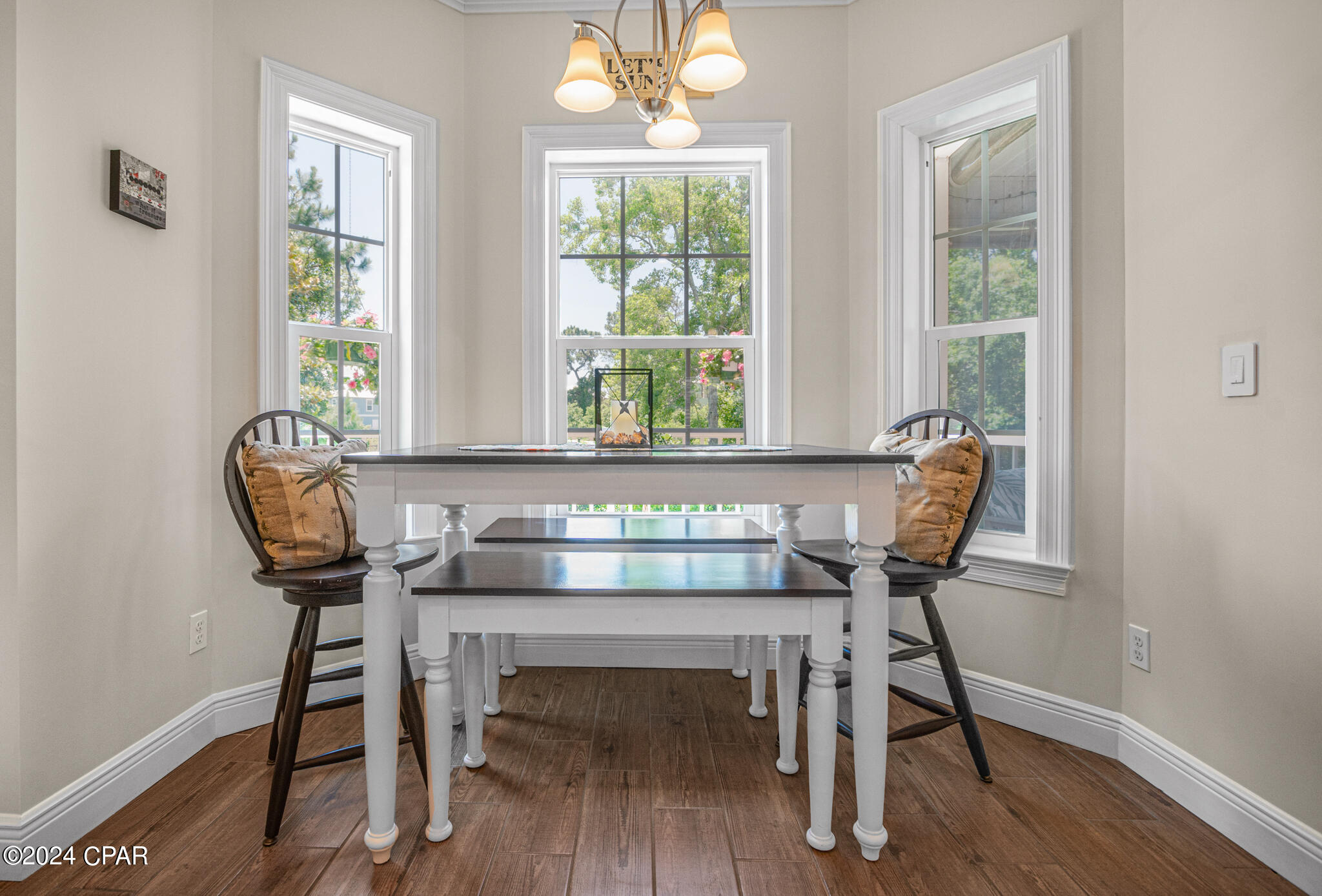 Summer Breeze - Residential