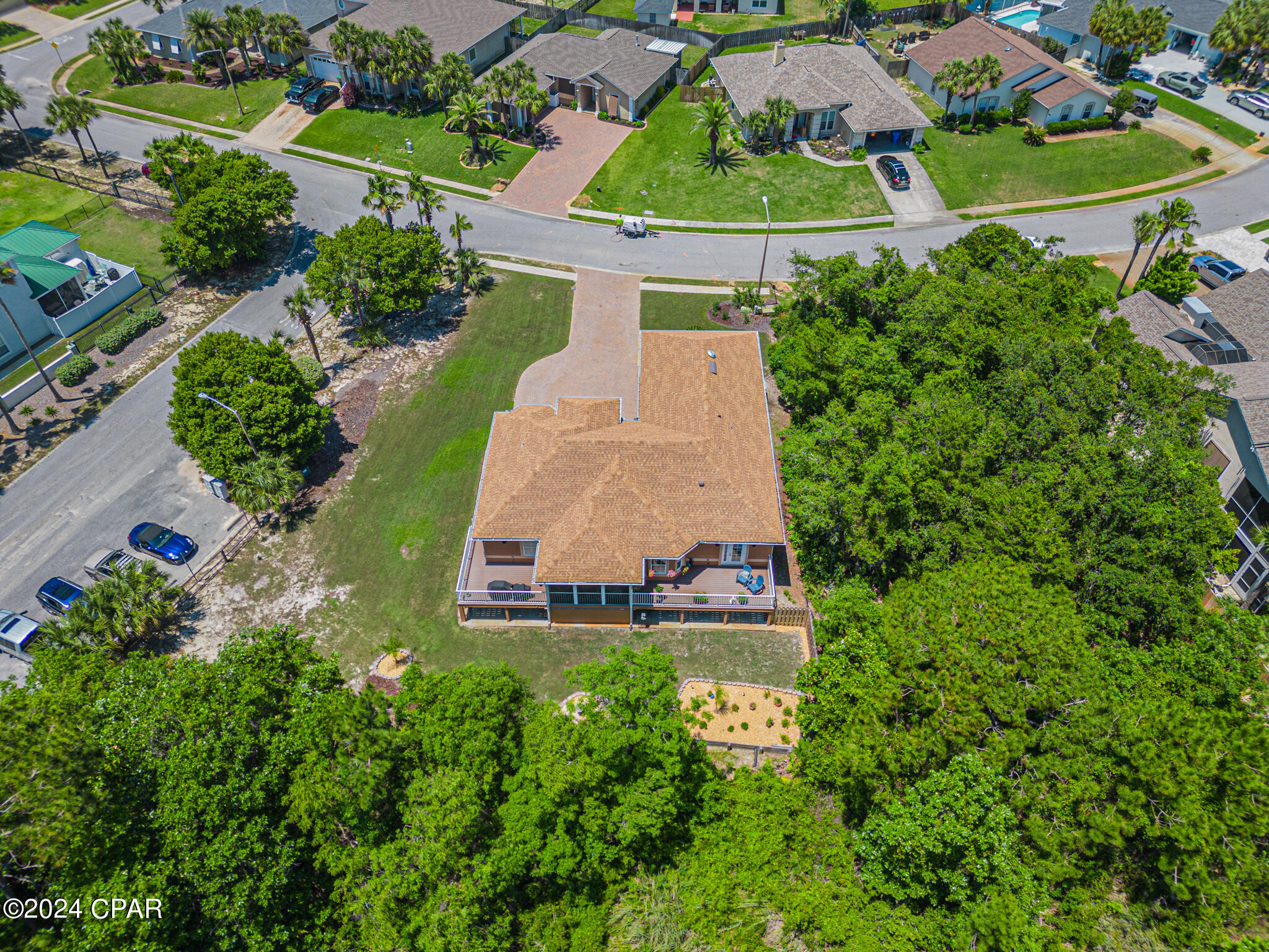 Summer Breeze - Residential