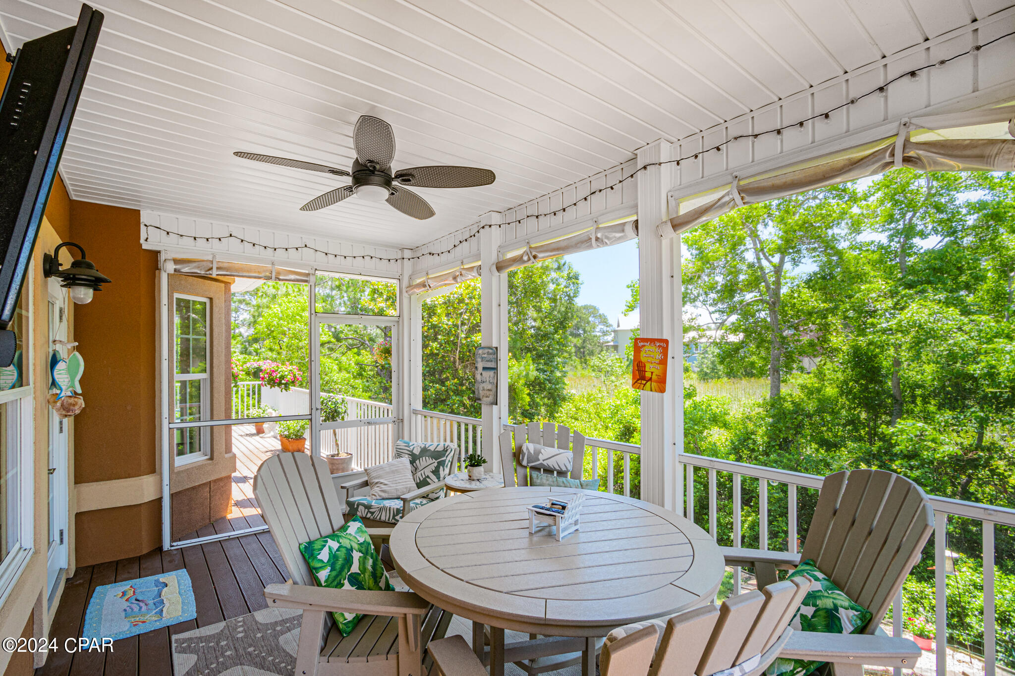 Summer Breeze - Residential