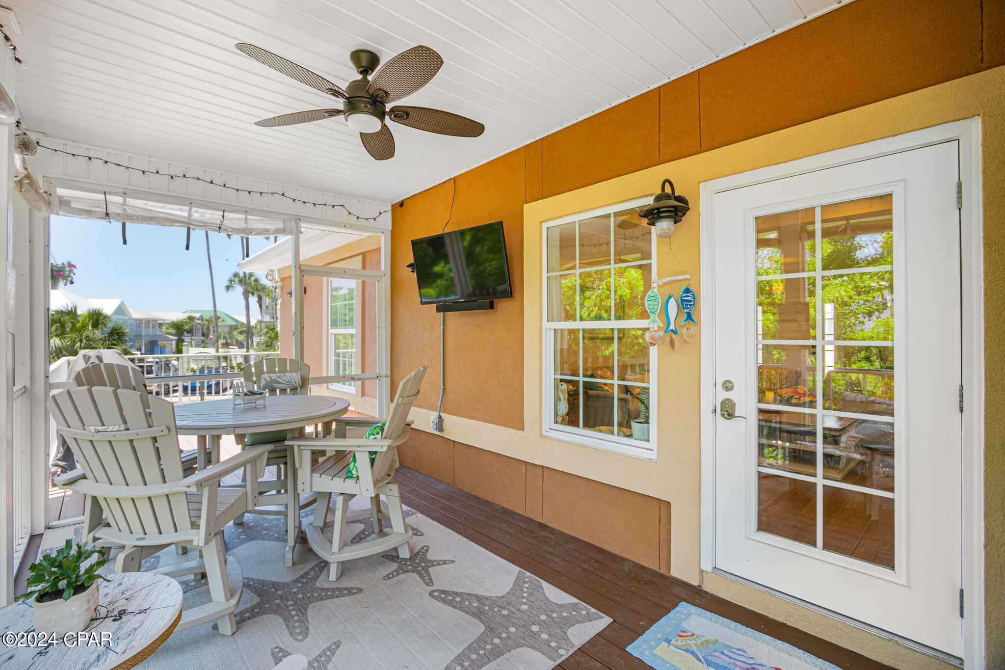 Summer Breeze - Residential