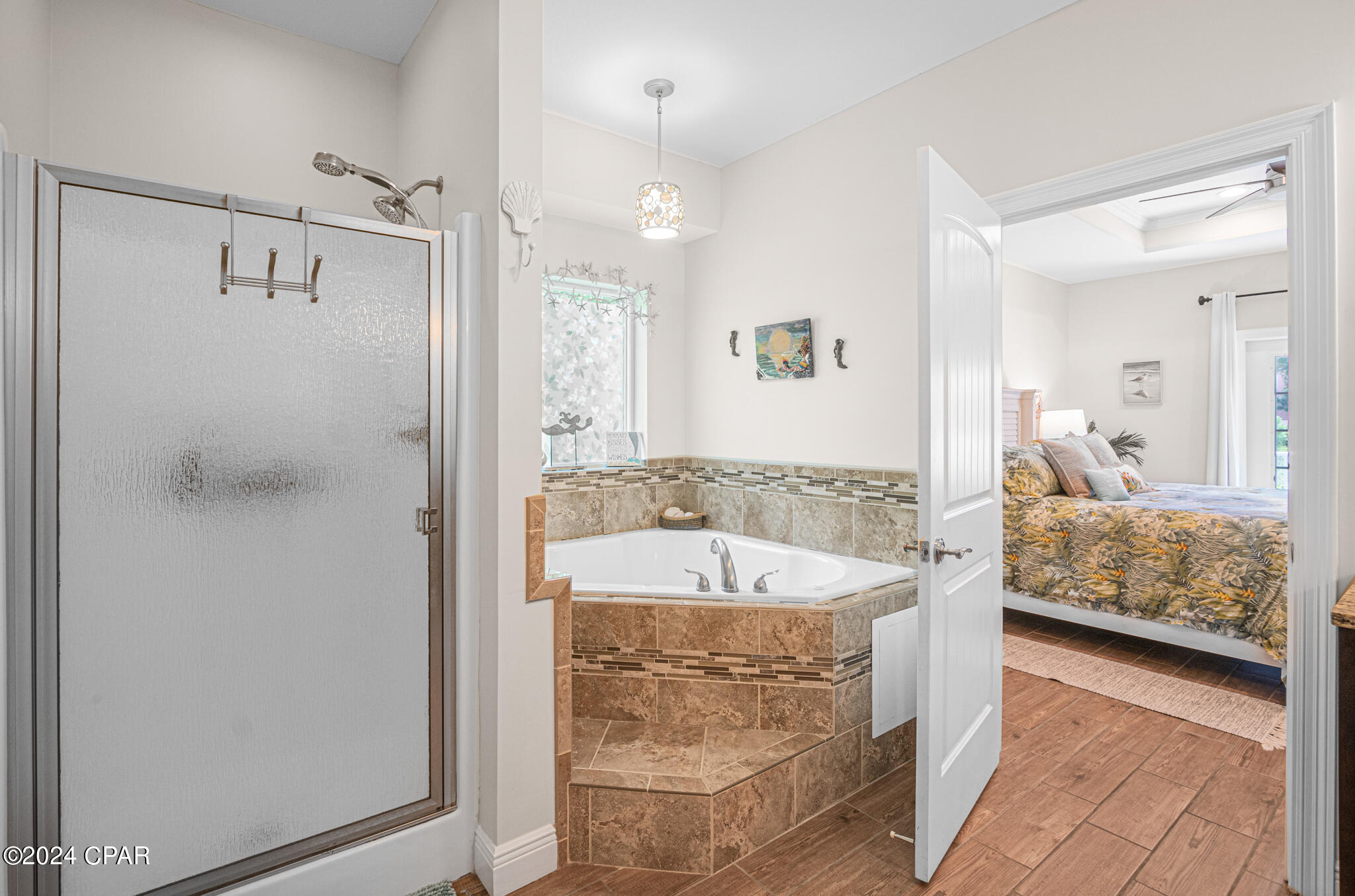 Summer Breeze - Residential