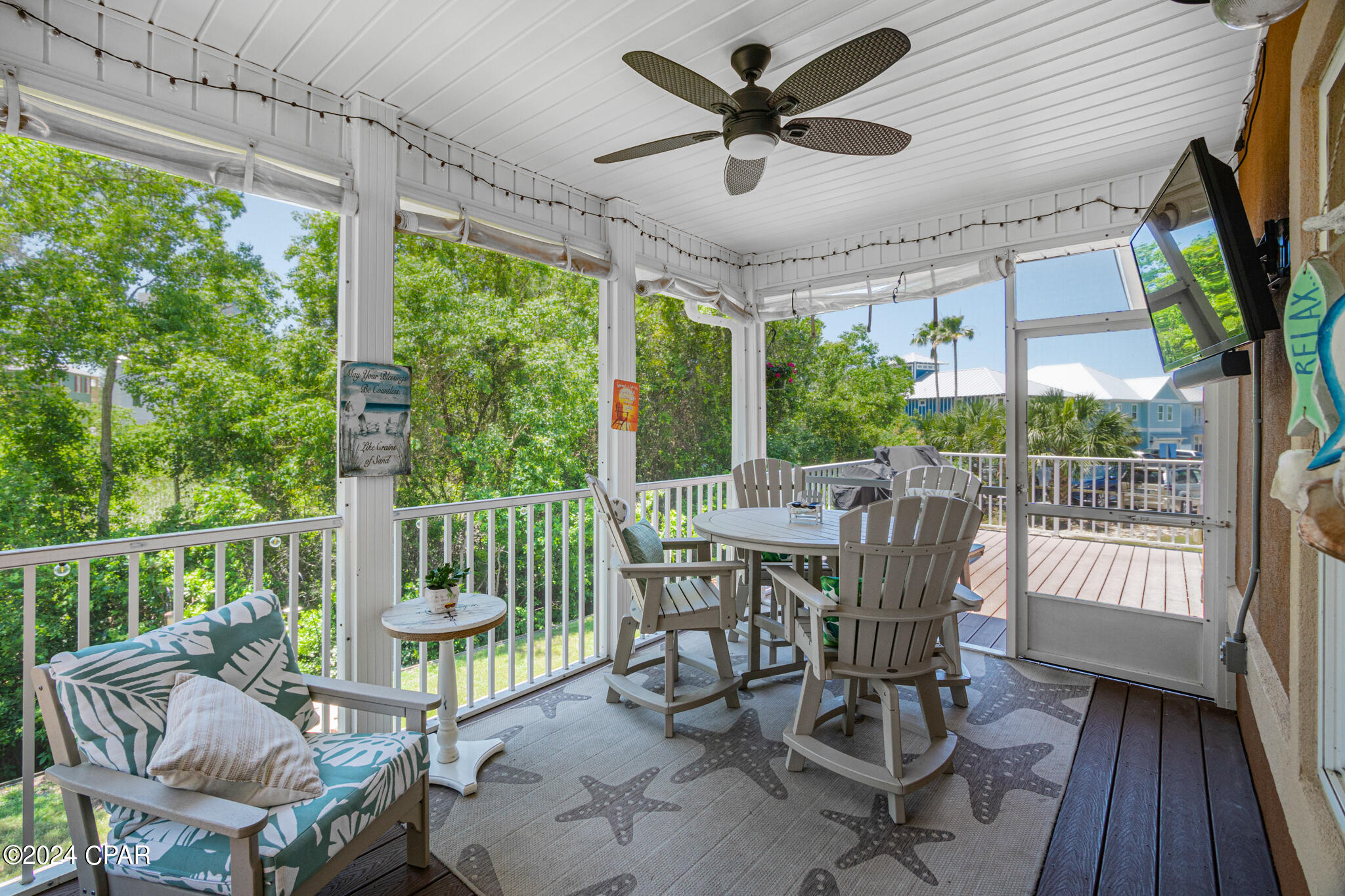 Summer Breeze - Residential