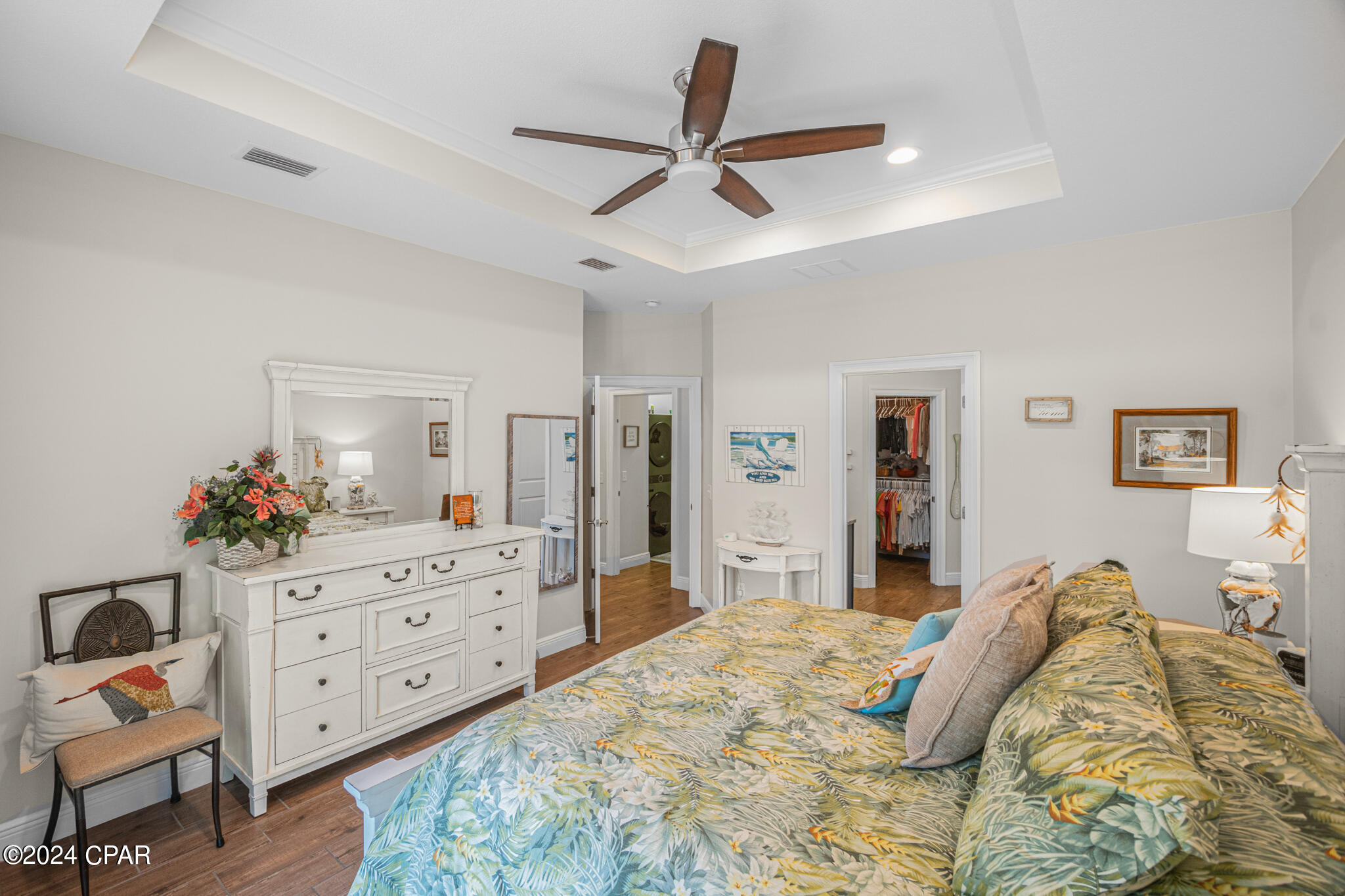 Summer Breeze - Residential