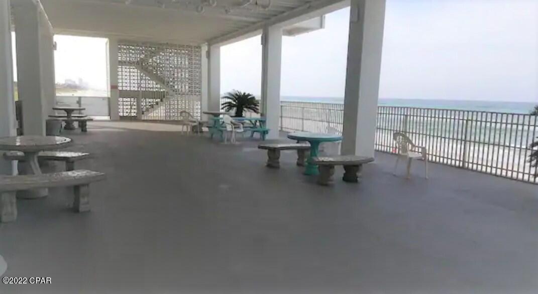 Fontainebleau Terrace - Residential