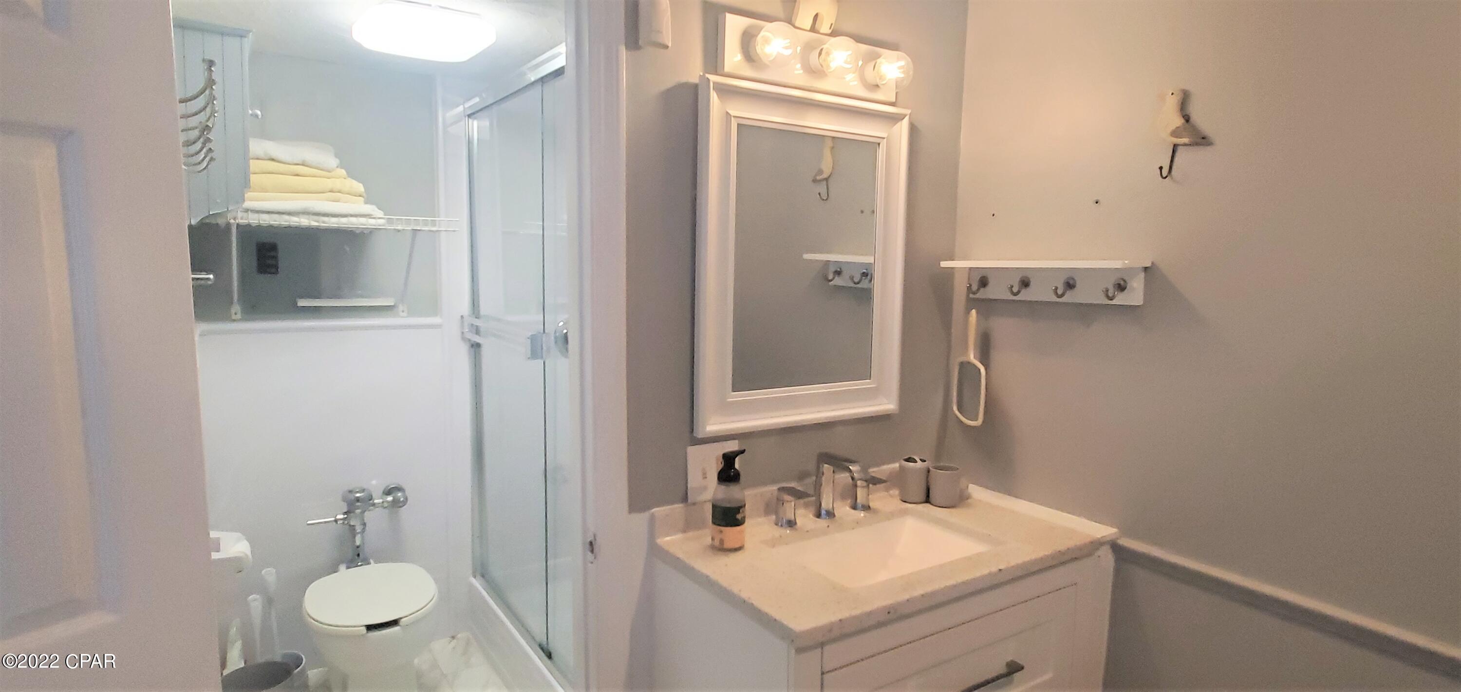 Fontainebleau Terrace - Residential