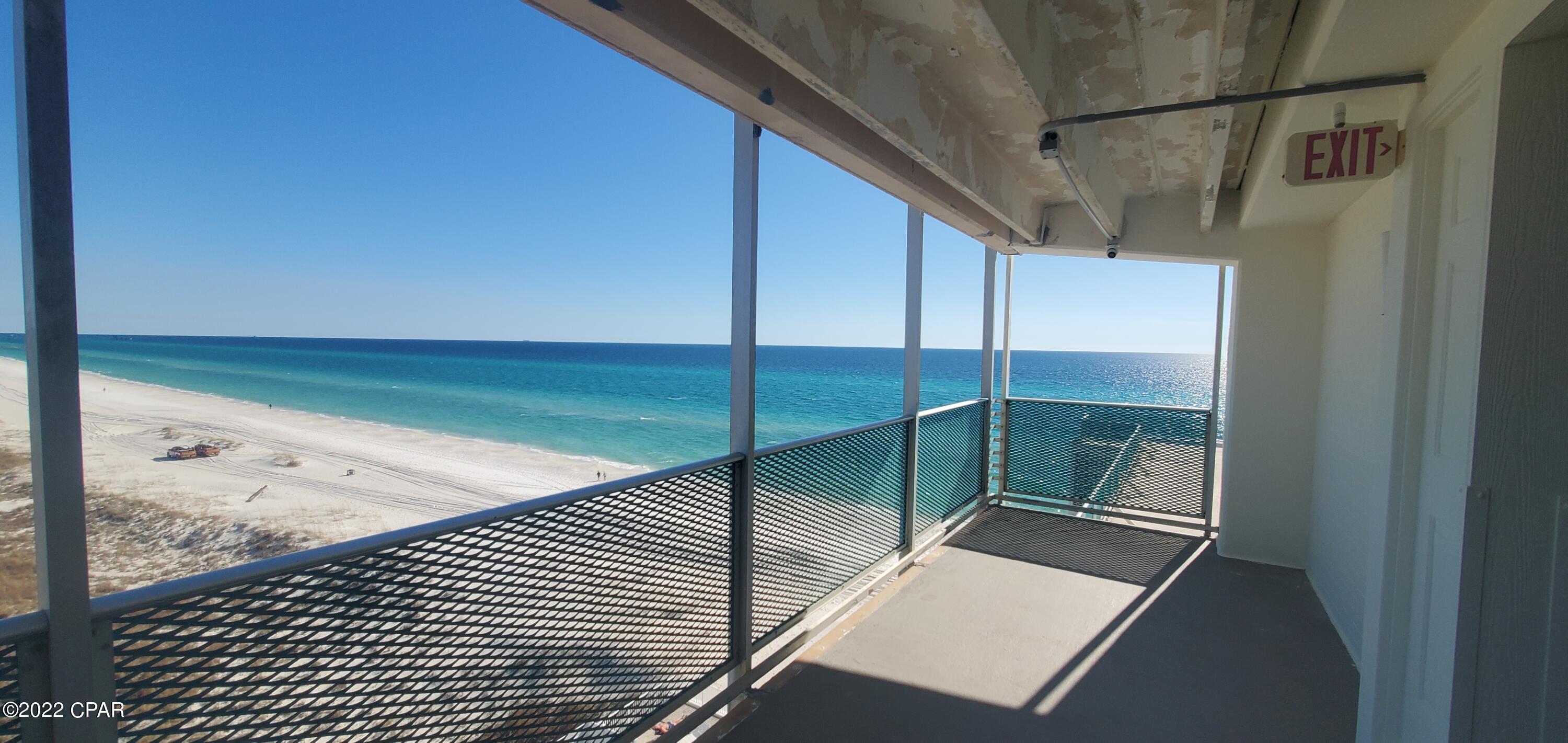 Fontainebleau Terrace - Residential