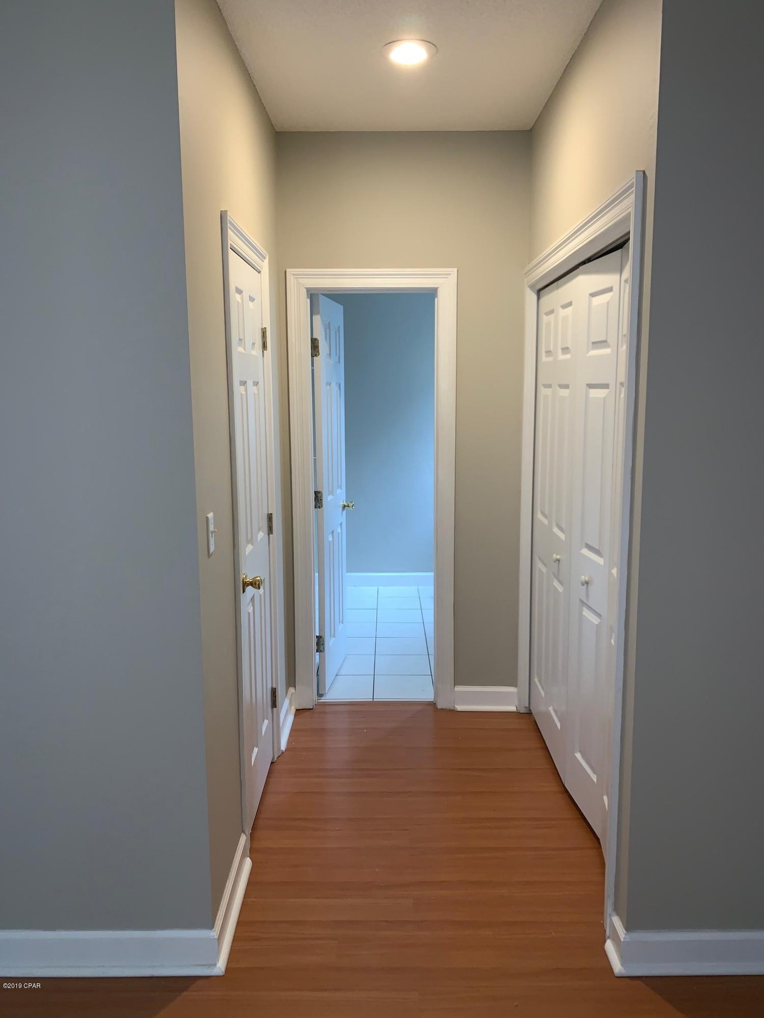 Escada - Residential Lease