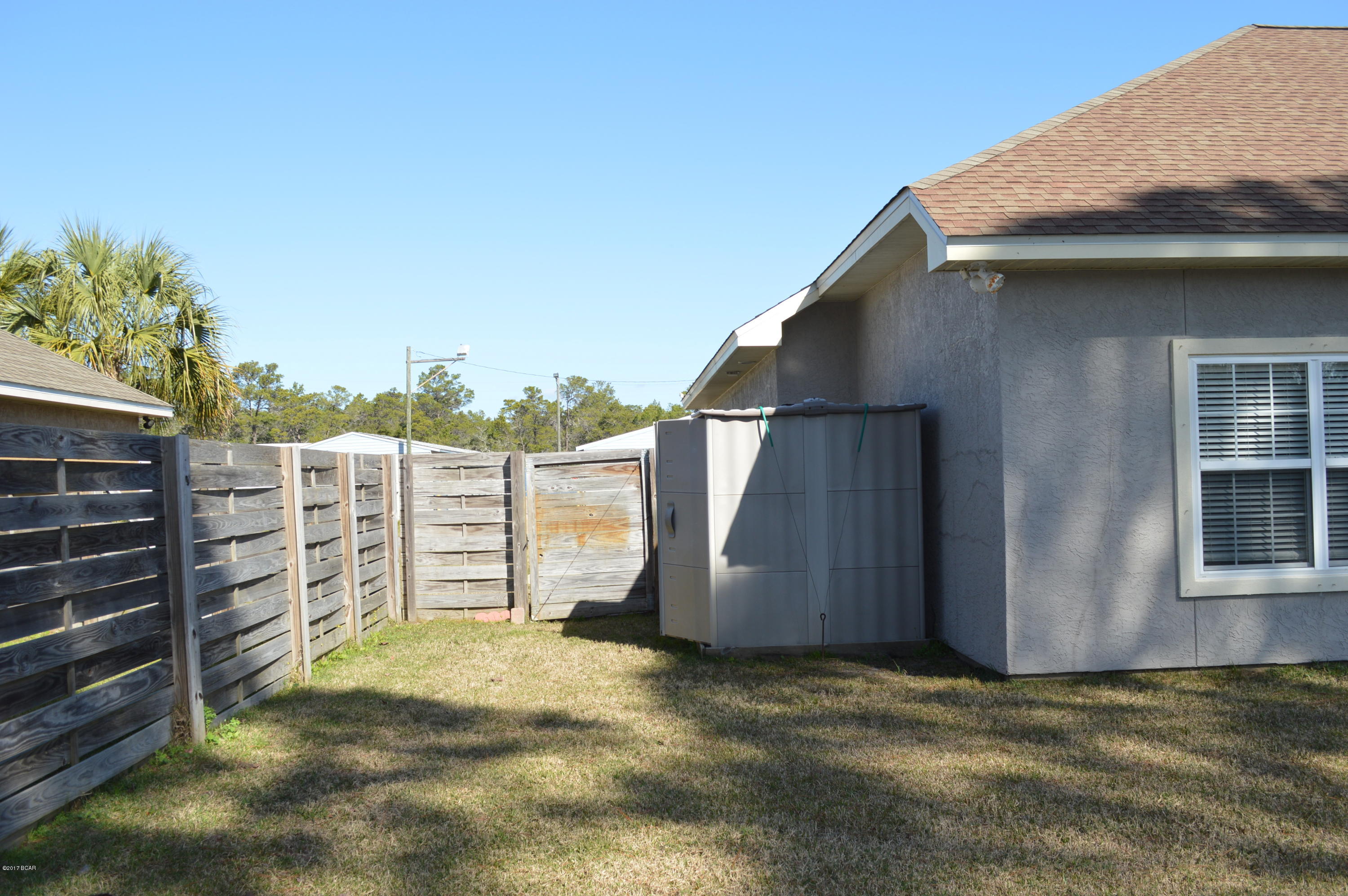 North Lagoon Oaks - Residential